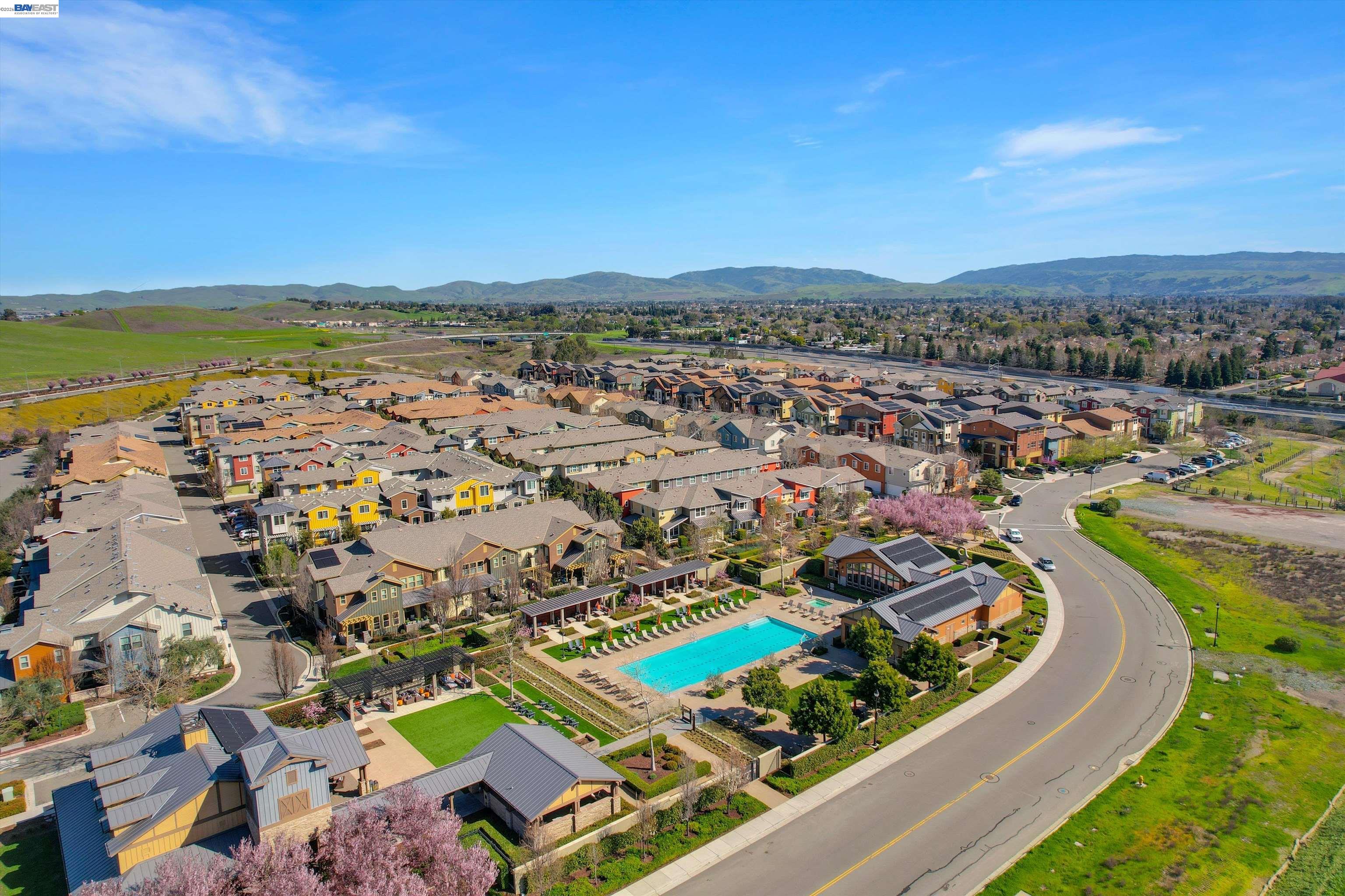 Detail Gallery Image 33 of 40 For 333 Basswood Cmn #14,  Livermore,  CA 94551 - 2 Beds | 2/1 Baths