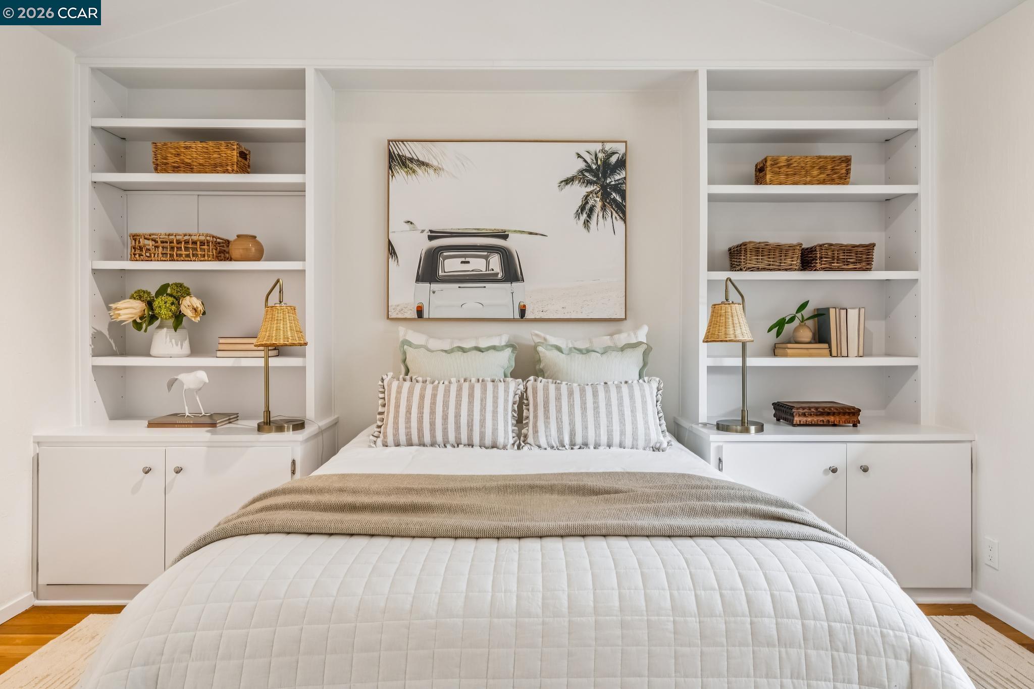 Detail Gallery Image 40 of 58 For 147 Amber Valley Dr, Orinda,  CA 94563 - 4 Beds | 4 Baths