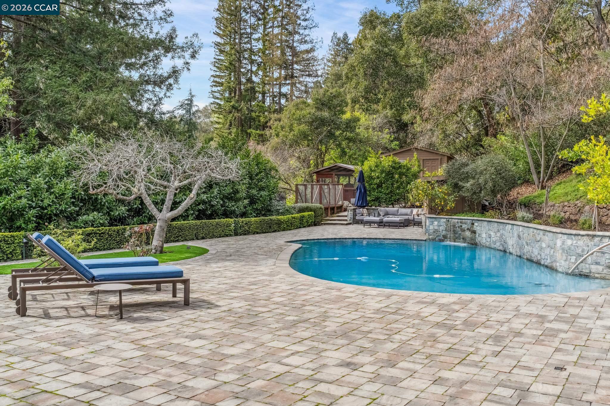 Detail Gallery Image 49 of 58 For 147 Amber Valley Dr, Orinda,  CA 94563 - 4 Beds | 4 Baths