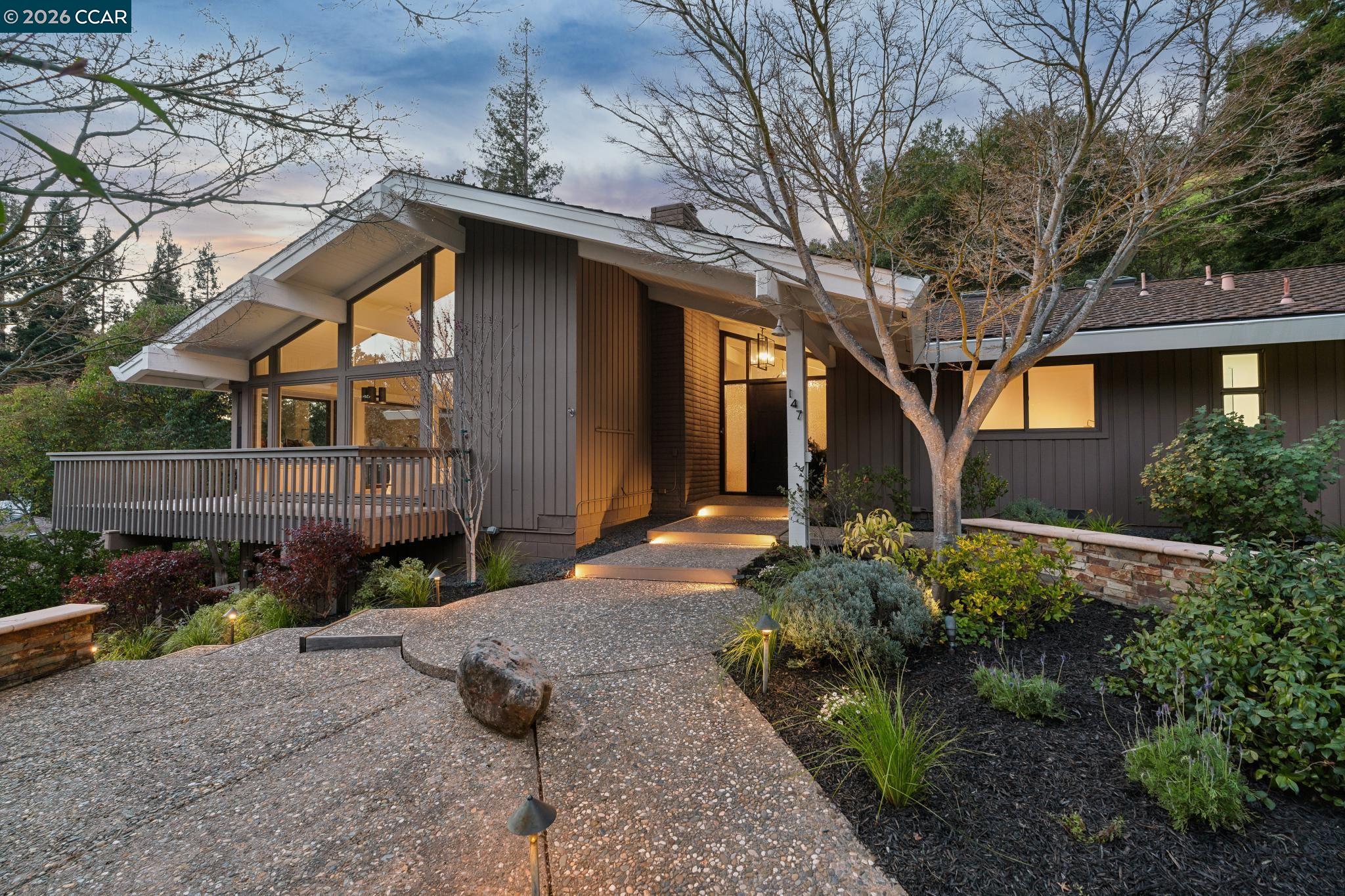 Detail Gallery Image 56 of 58 For 147 Amber Valley Dr, Orinda,  CA 94563 - 4 Beds | 4 Baths