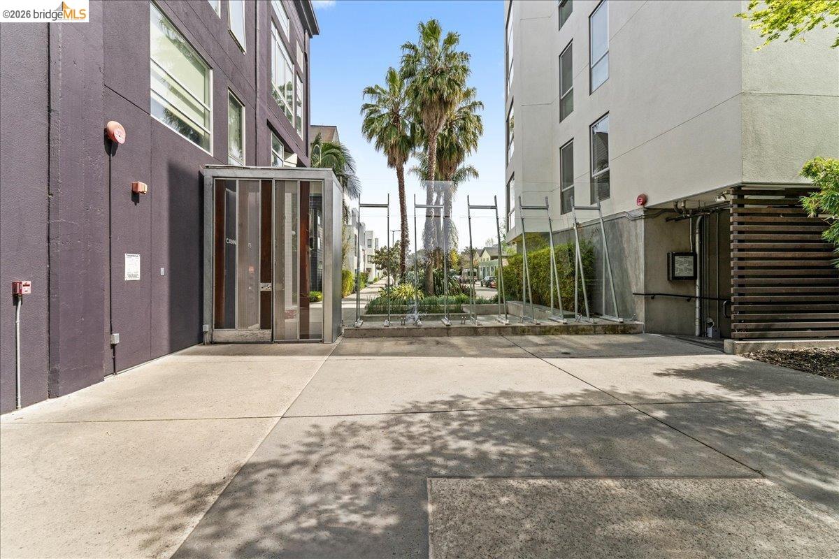 Photo #16: 41125105 Listing: Photo #16