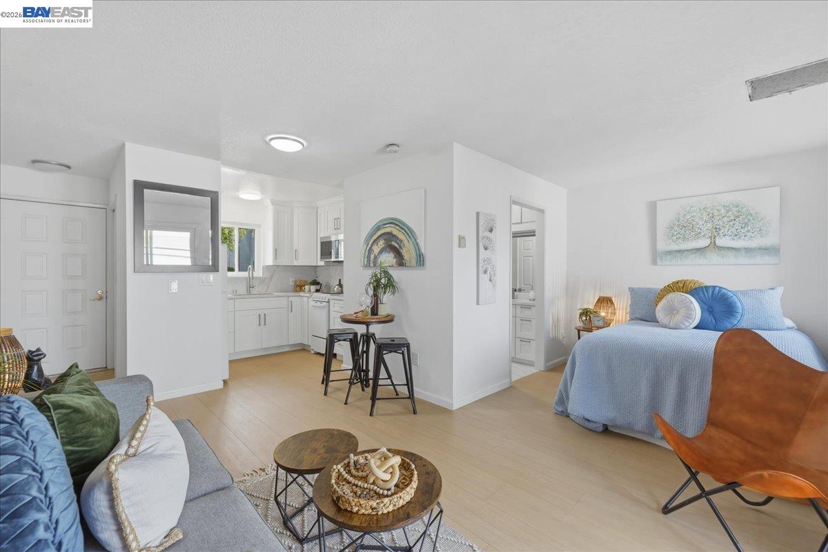 Photo #7: 41125106 Listing: Photo #7