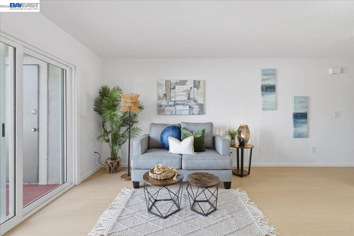 Photo #8: 41125106 Listing: Photo #8