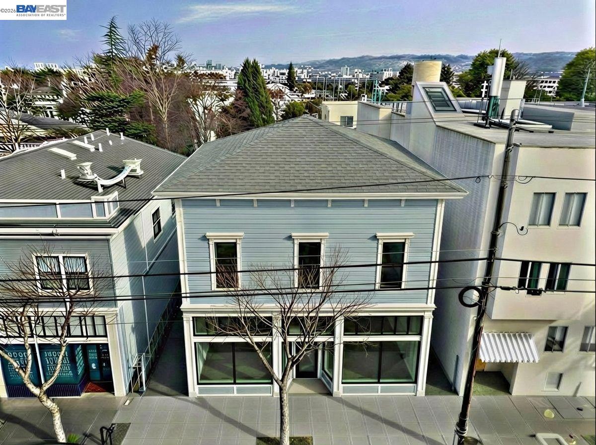 Detail Gallery Image 2 of 10 For 1217 Lincoln Avenue, Alameda,  CA 94501 - – Beds | – Baths