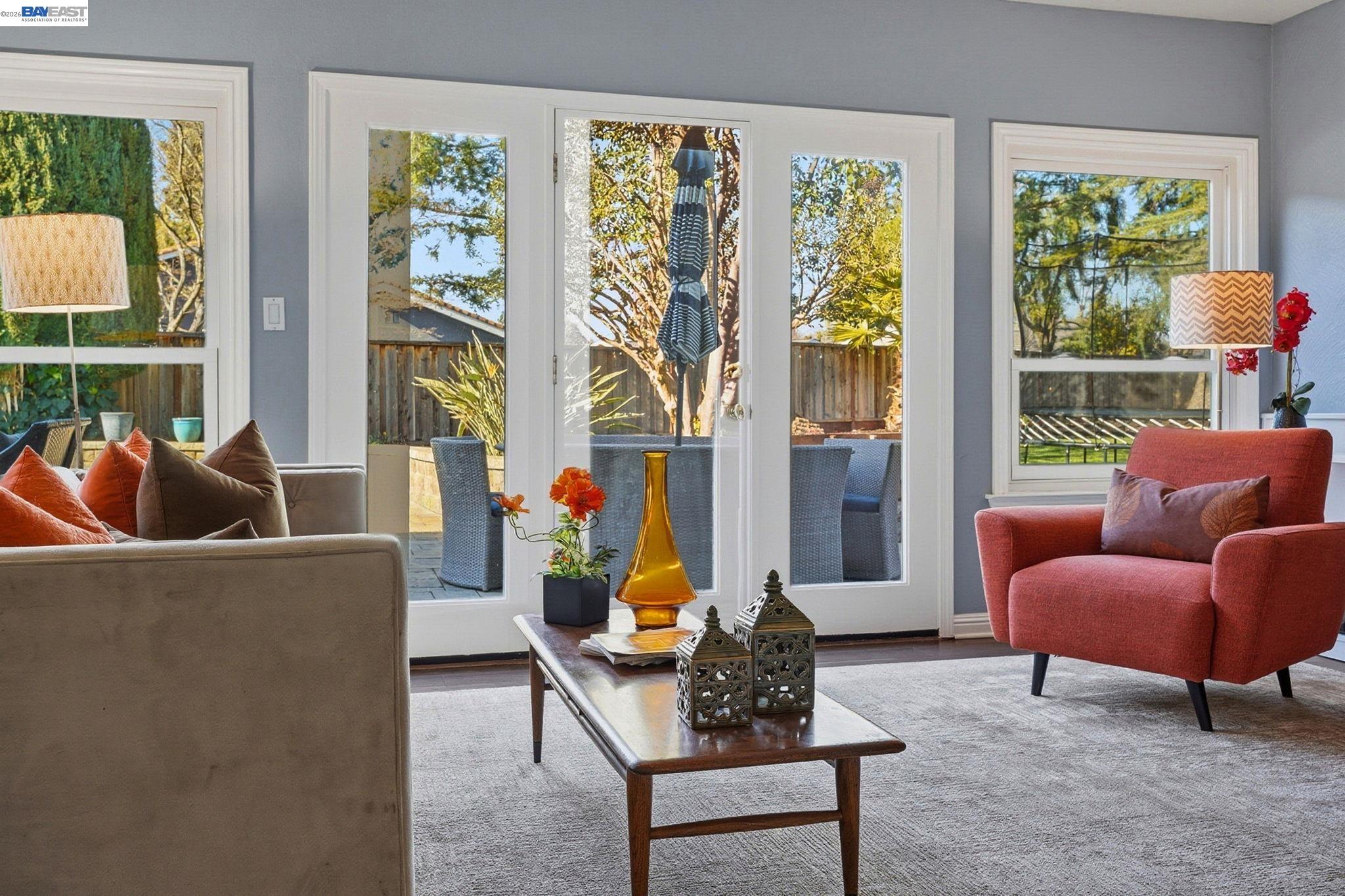 Detail Gallery Image 13 of 51 For 4823 Pipit Court, Pleasanton,  CA 94566 - 5 Beds | 2/1 Baths