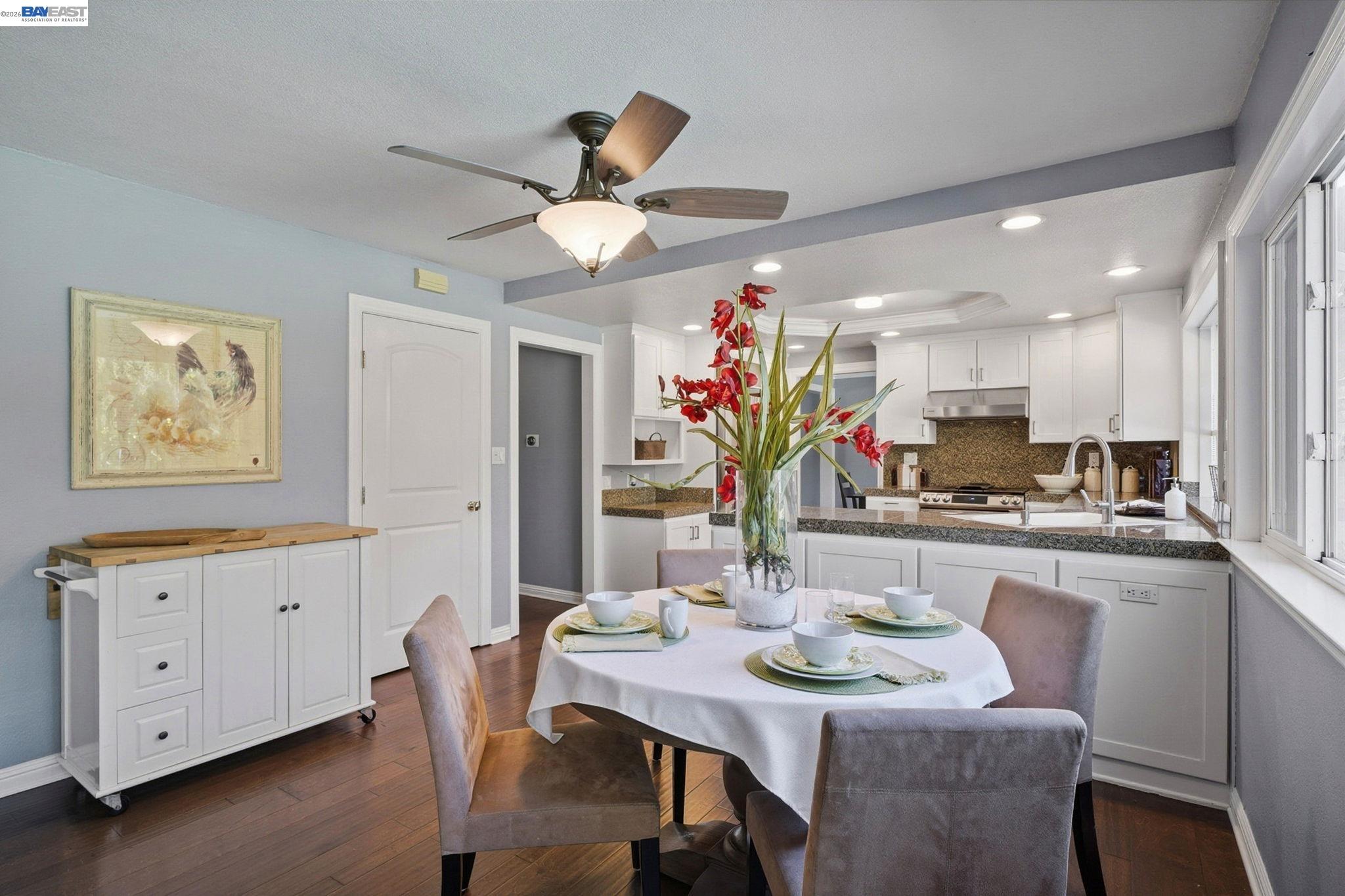 Detail Gallery Image 15 of 51 For 4823 Pipit Court, Pleasanton,  CA 94566 - 5 Beds | 2/1 Baths