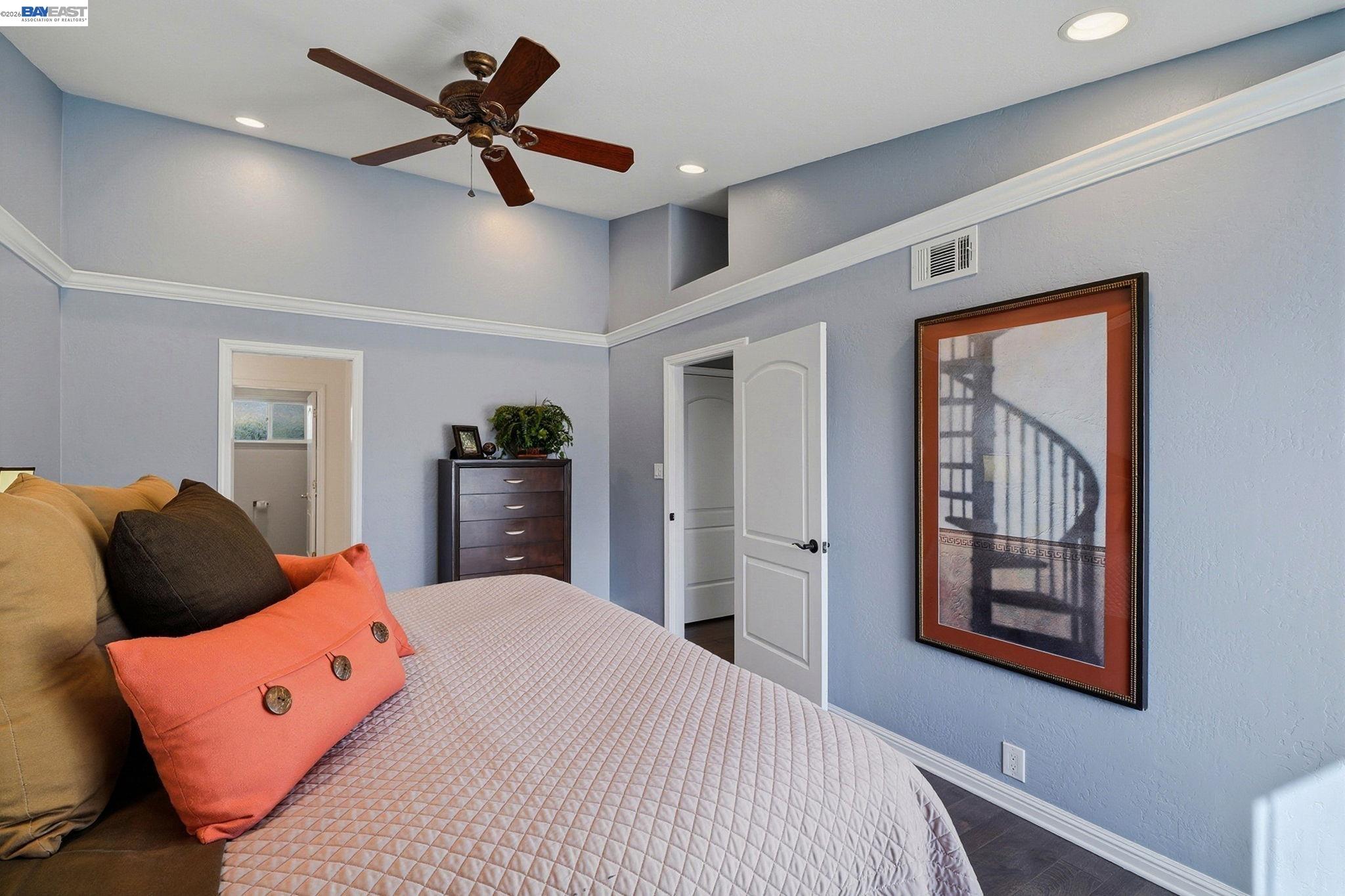 Detail Gallery Image 28 of 51 For 4823 Pipit Court, Pleasanton,  CA 94566 - 5 Beds | 2/1 Baths