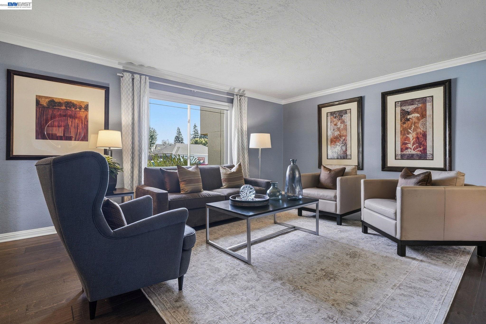 Detail Gallery Image 5 of 51 For 4823 Pipit Court, Pleasanton,  CA 94566 - 5 Beds | 2/1 Baths