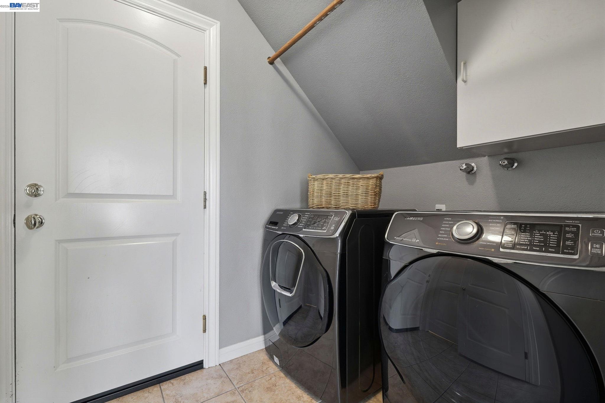 Detail Gallery Image 44 of 51 For 4823 Pipit Court, Pleasanton,  CA 94566 - 5 Beds | 2/1 Baths