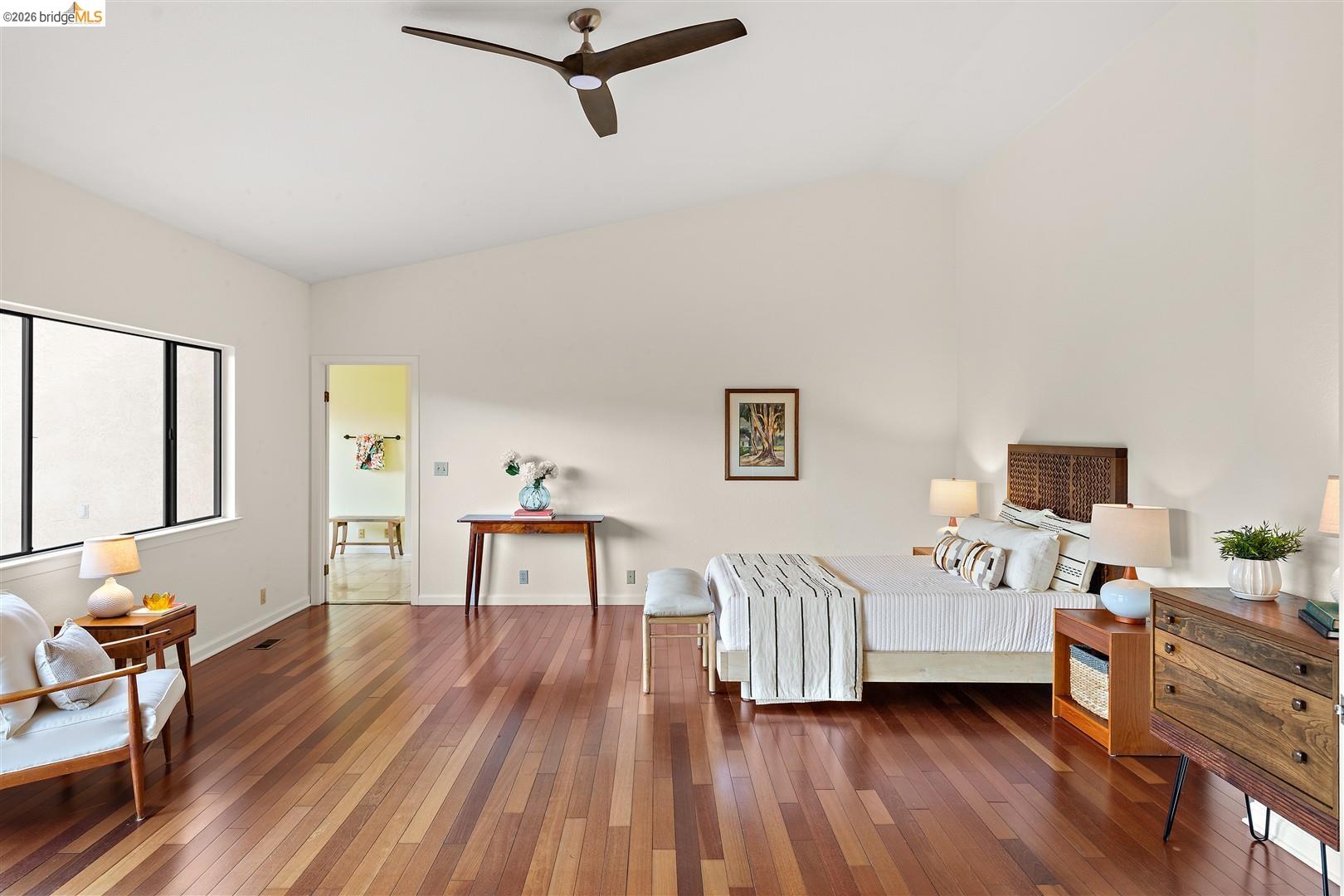 Detail Gallery Image 27 of 60 For 6065 Dimm Way, Richmond,  CA 94805 - 5 Beds | 4/1 Baths