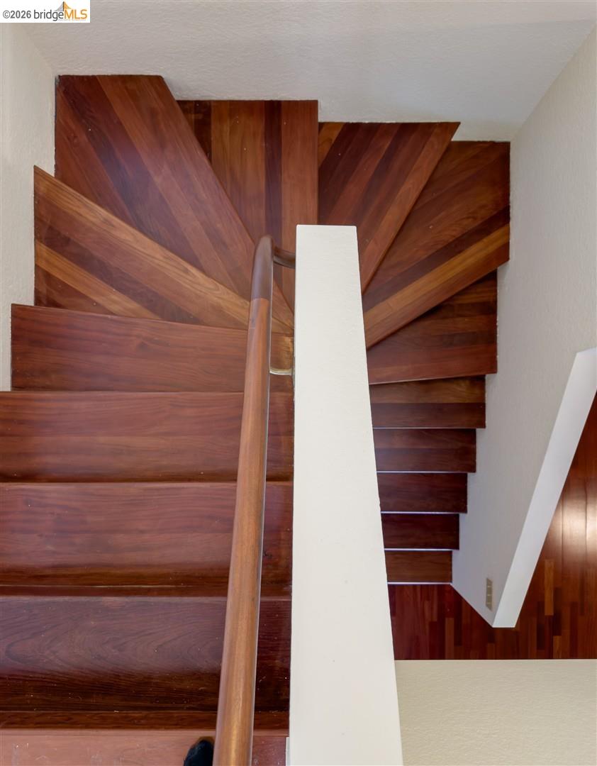 Detail Gallery Image 33 of 60 For 6065 Dimm Way, Richmond,  CA 94805 - 5 Beds | 4/1 Baths