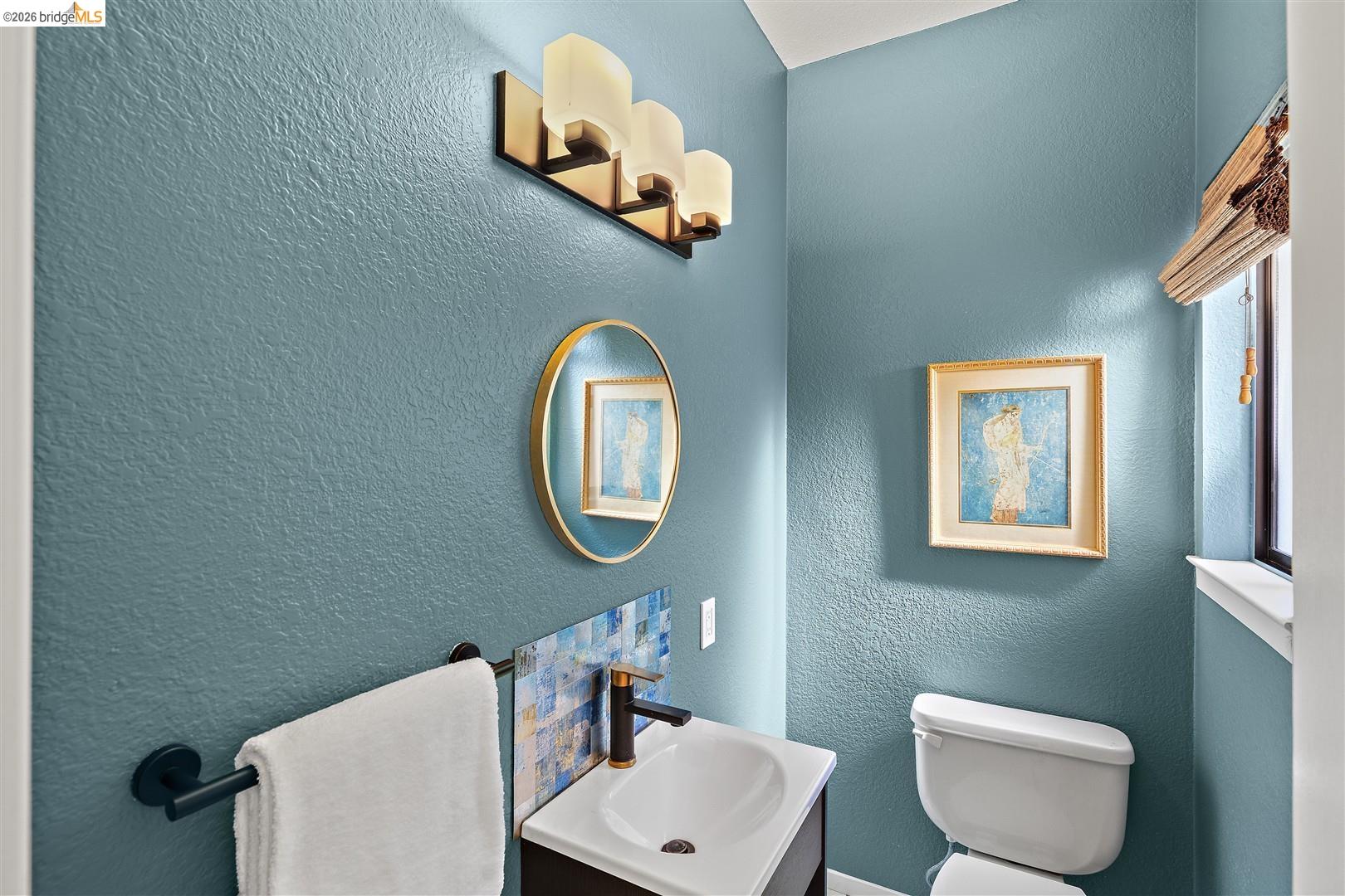 Detail Gallery Image 34 of 60 For 6065 Dimm Way, Richmond,  CA 94805 - 5 Beds | 4/1 Baths