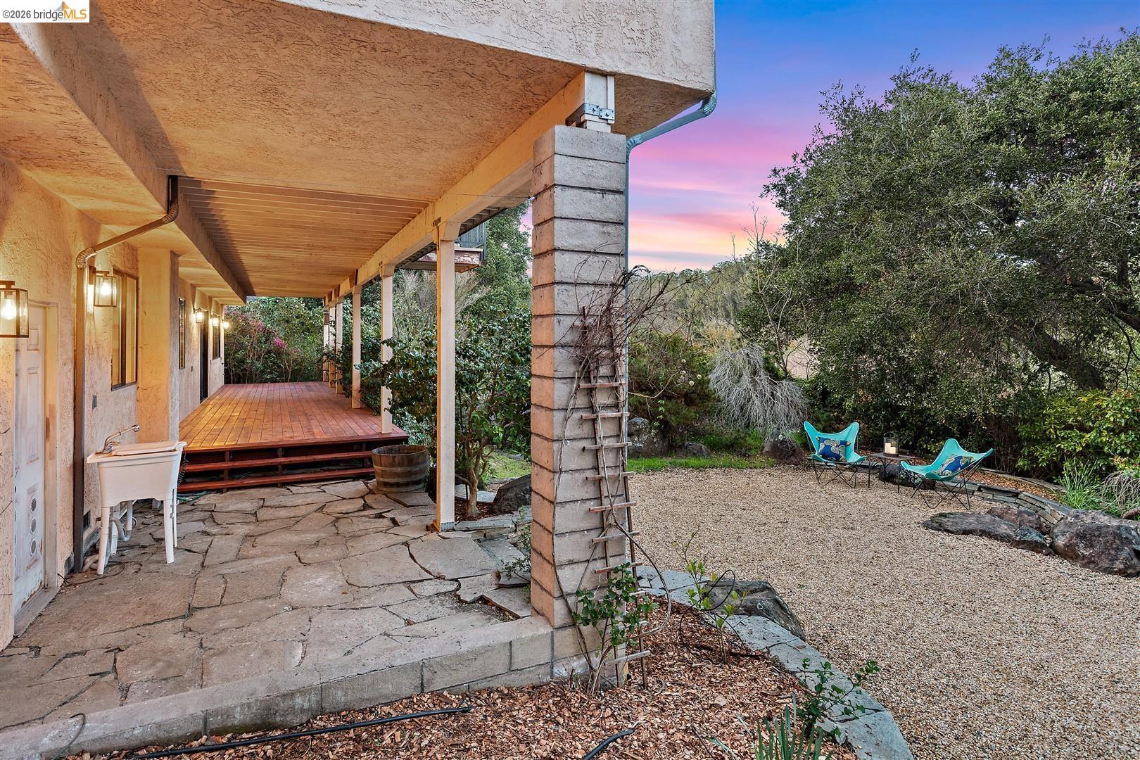 Detail Gallery Image 45 of 60 For 6065 Dimm Way, Richmond,  CA 94805 - 5 Beds | 4/1 Baths