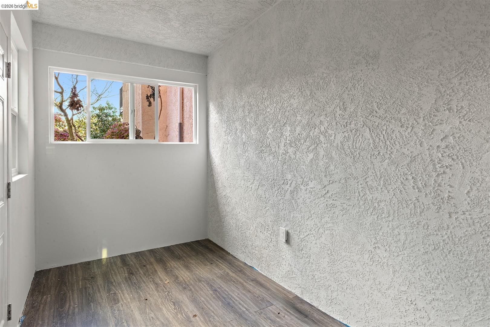 Detail Gallery Image 56 of 60 For 6065 Dimm Way, Richmond,  CA 94805 - 5 Beds | 4/1 Baths