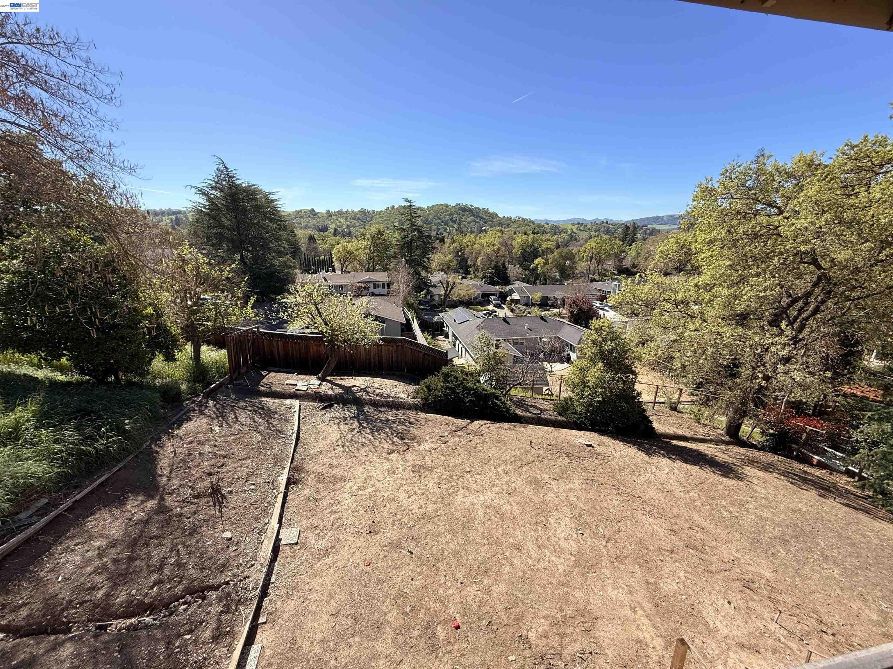 Detail Gallery Image 14 of 32 For 37 Pulido Ct, Danville,  CA 94526 - 4 Beds | 2 Baths