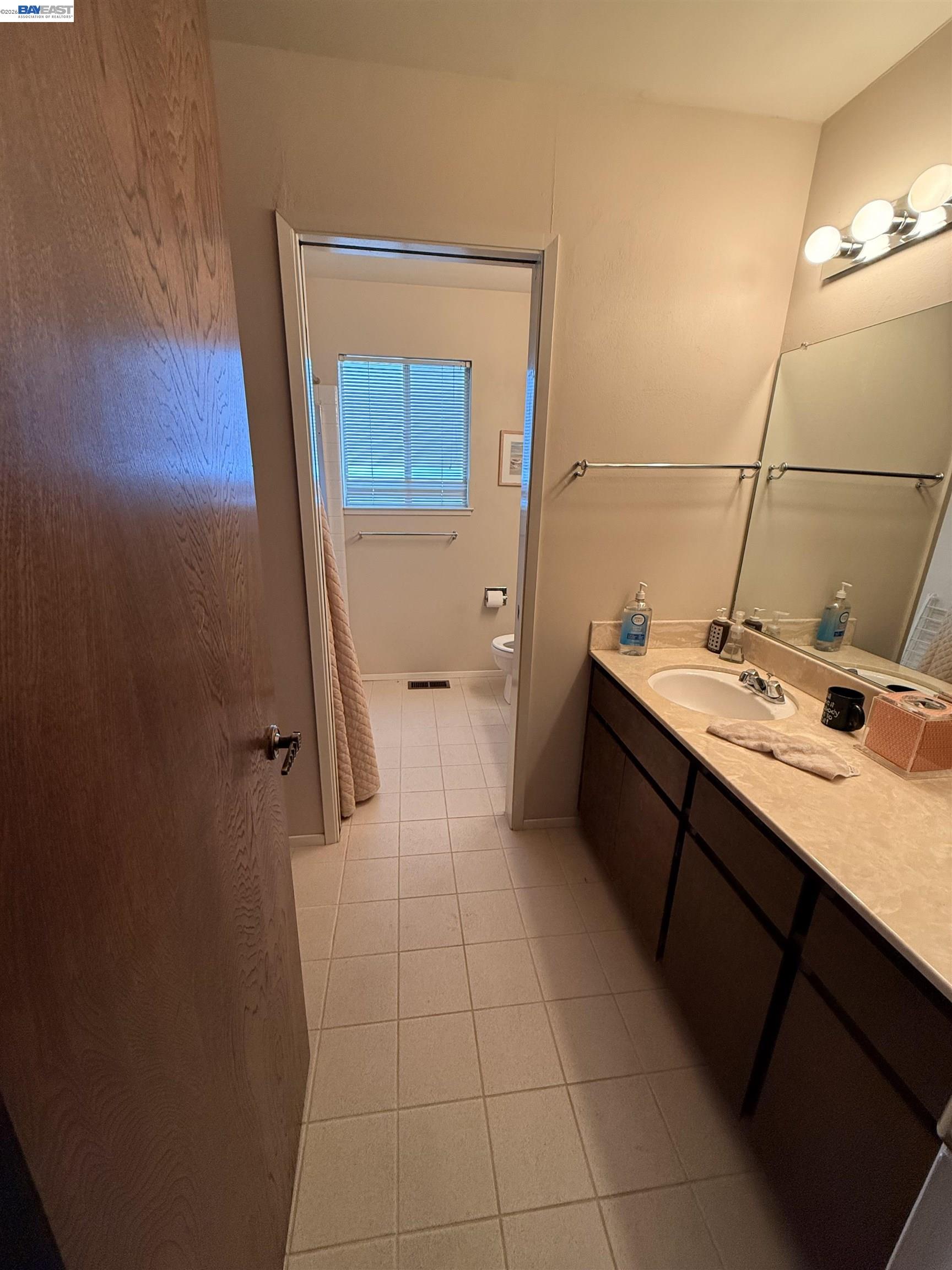 Detail Gallery Image 15 of 32 For 37 Pulido Ct, Danville,  CA 94526 - 4 Beds | 2 Baths