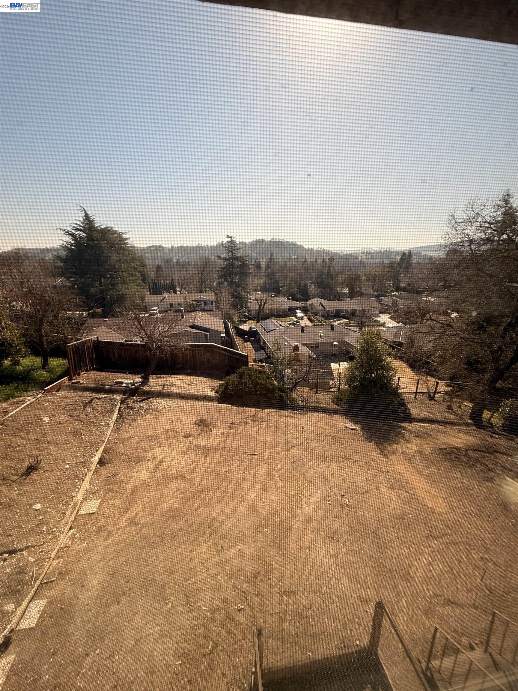 Detail Gallery Image 17 of 32 For 37 Pulido Ct, Danville,  CA 94526 - 4 Beds | 2 Baths