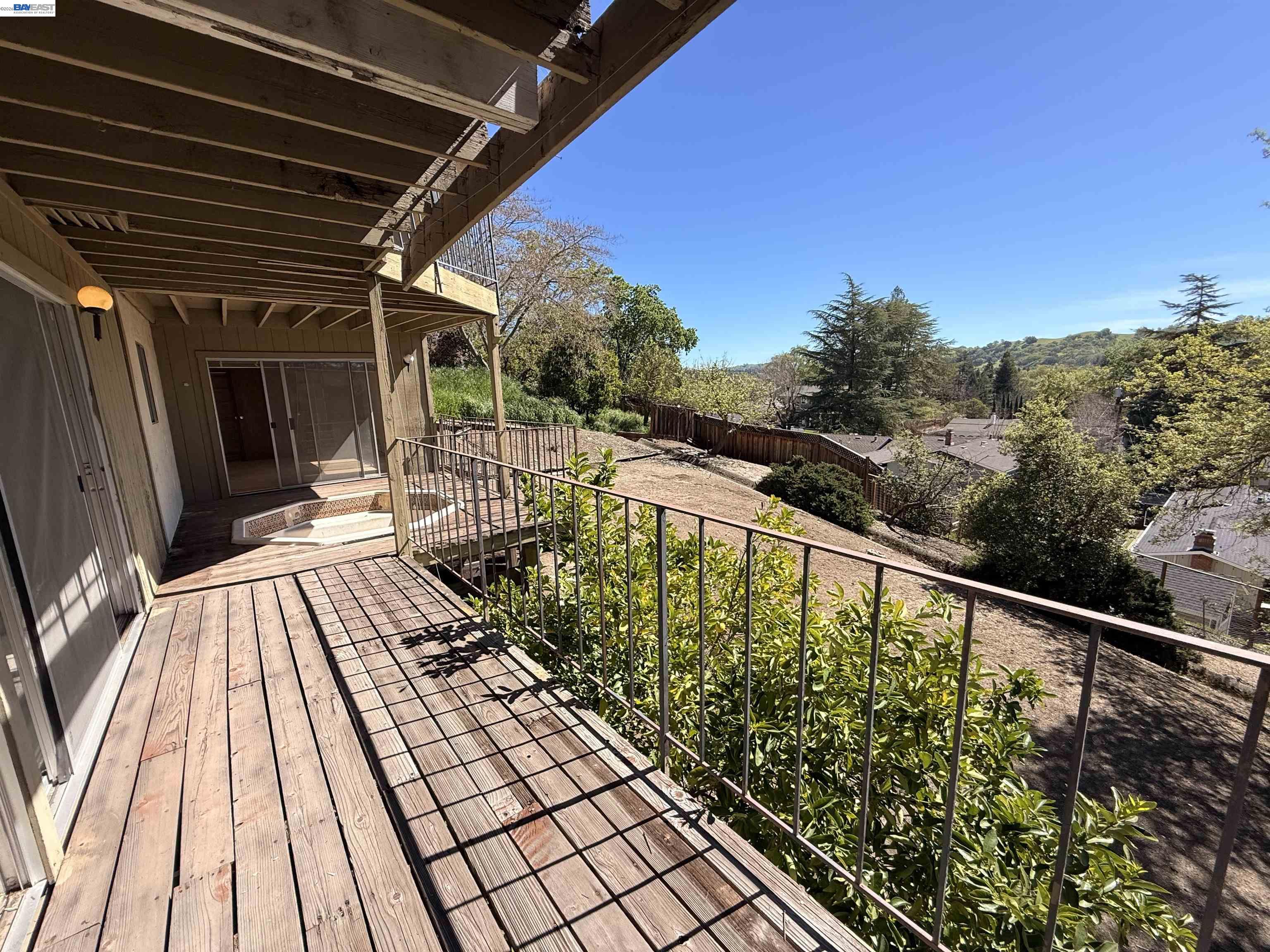 Detail Gallery Image 25 of 32 For 37 Pulido Ct, Danville,  CA 94526 - 4 Beds | 2 Baths