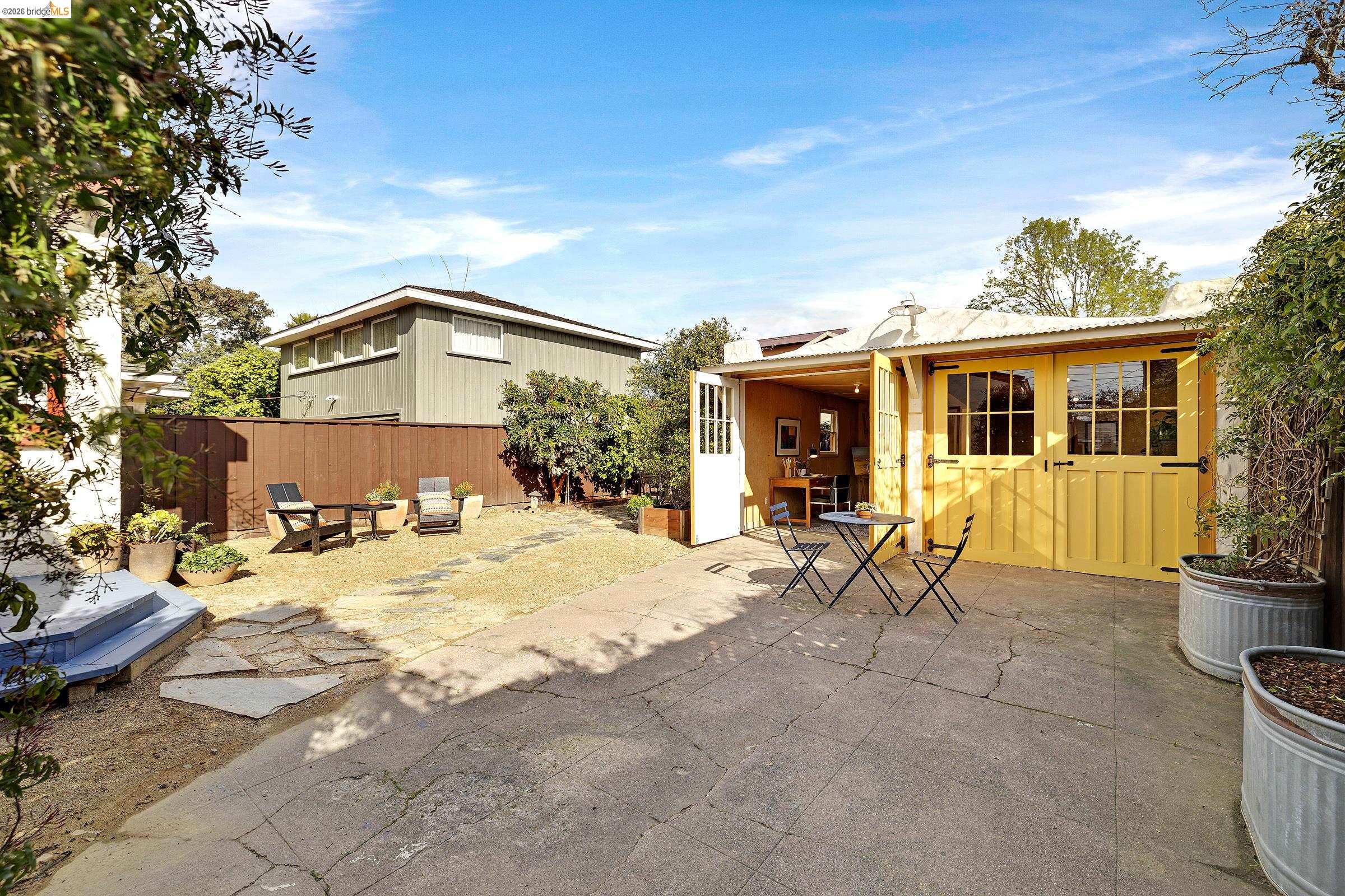 Detail Gallery Image 22 of 43 For 658 32nd St, Richmond,  CA 94804 - 2 Beds | 1 Baths