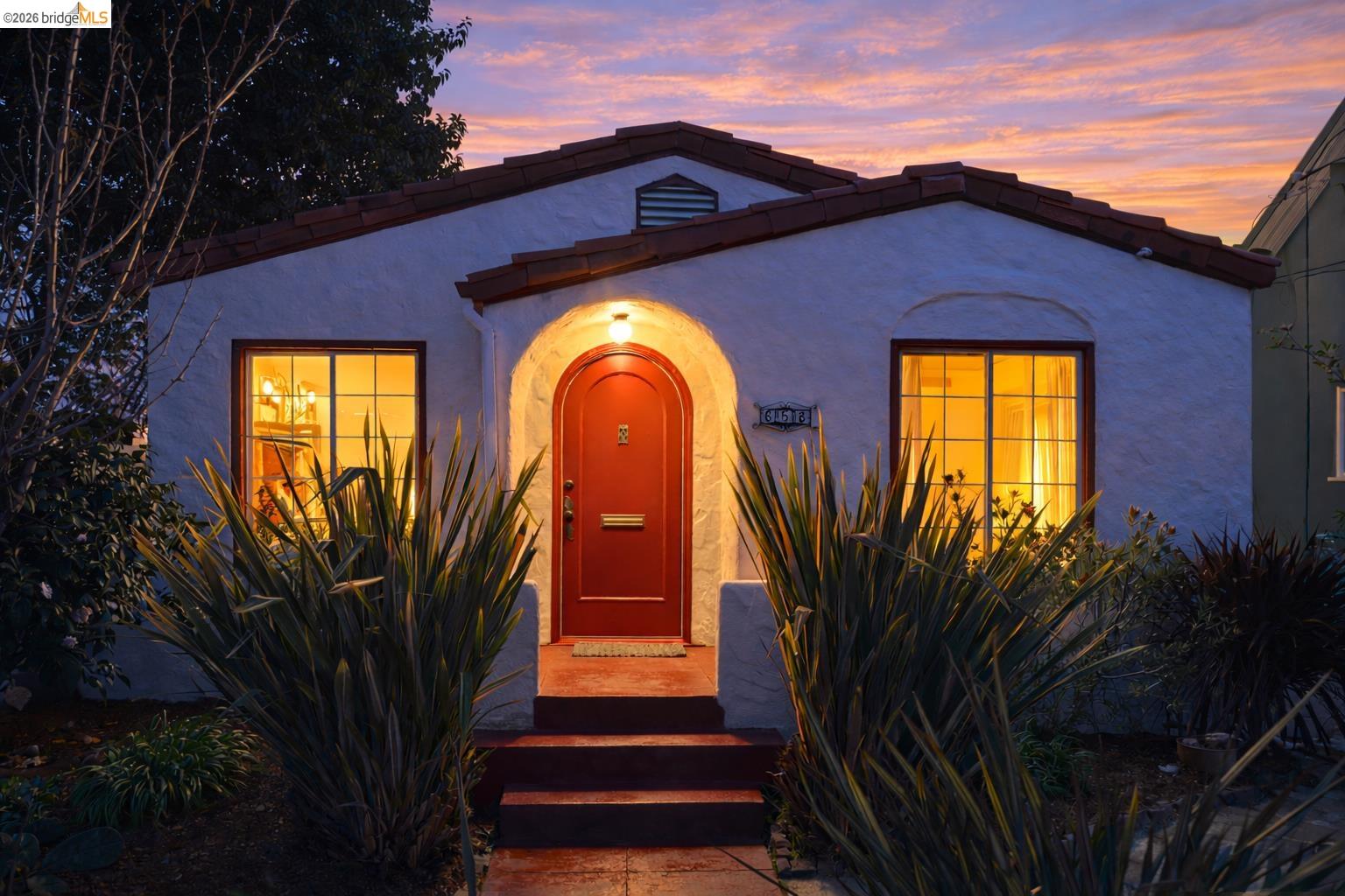 Detail Gallery Image 29 of 43 For 658 32nd St, Richmond,  CA 94804 - 2 Beds | 1 Baths