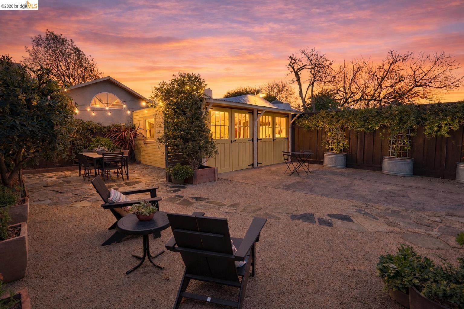 Detail Gallery Image 30 of 43 For 658 32nd St, Richmond,  CA 94804 - 2 Beds | 1 Baths