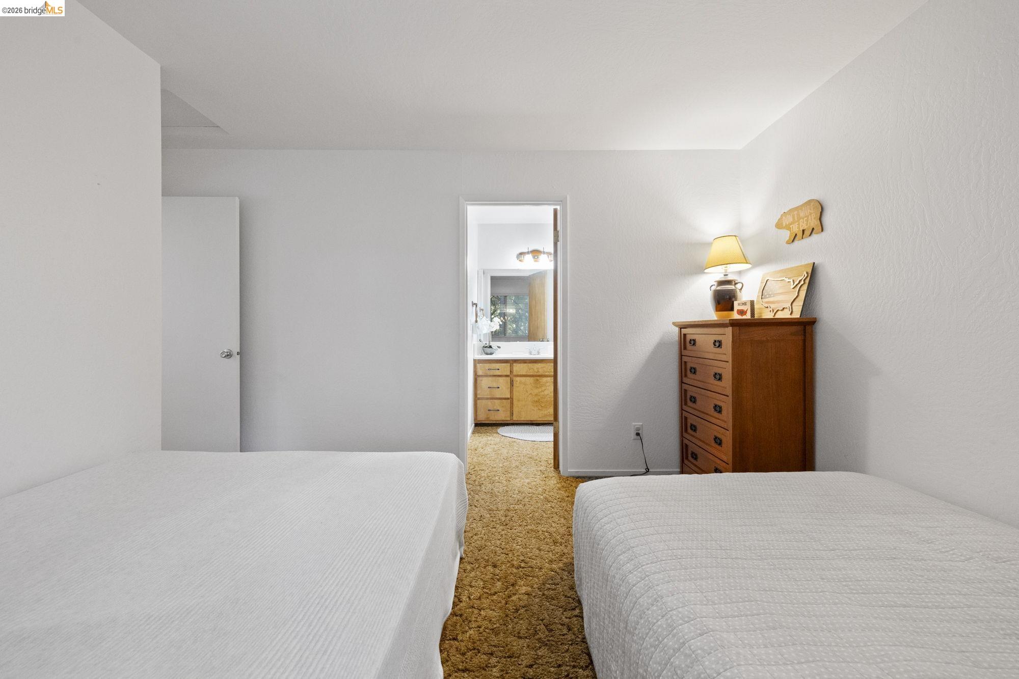 Detail Gallery Image 17 of 21 For 24021 Wakalu, Mi Wuk Village,  CA 95346 - 2 Beds | 2 Baths