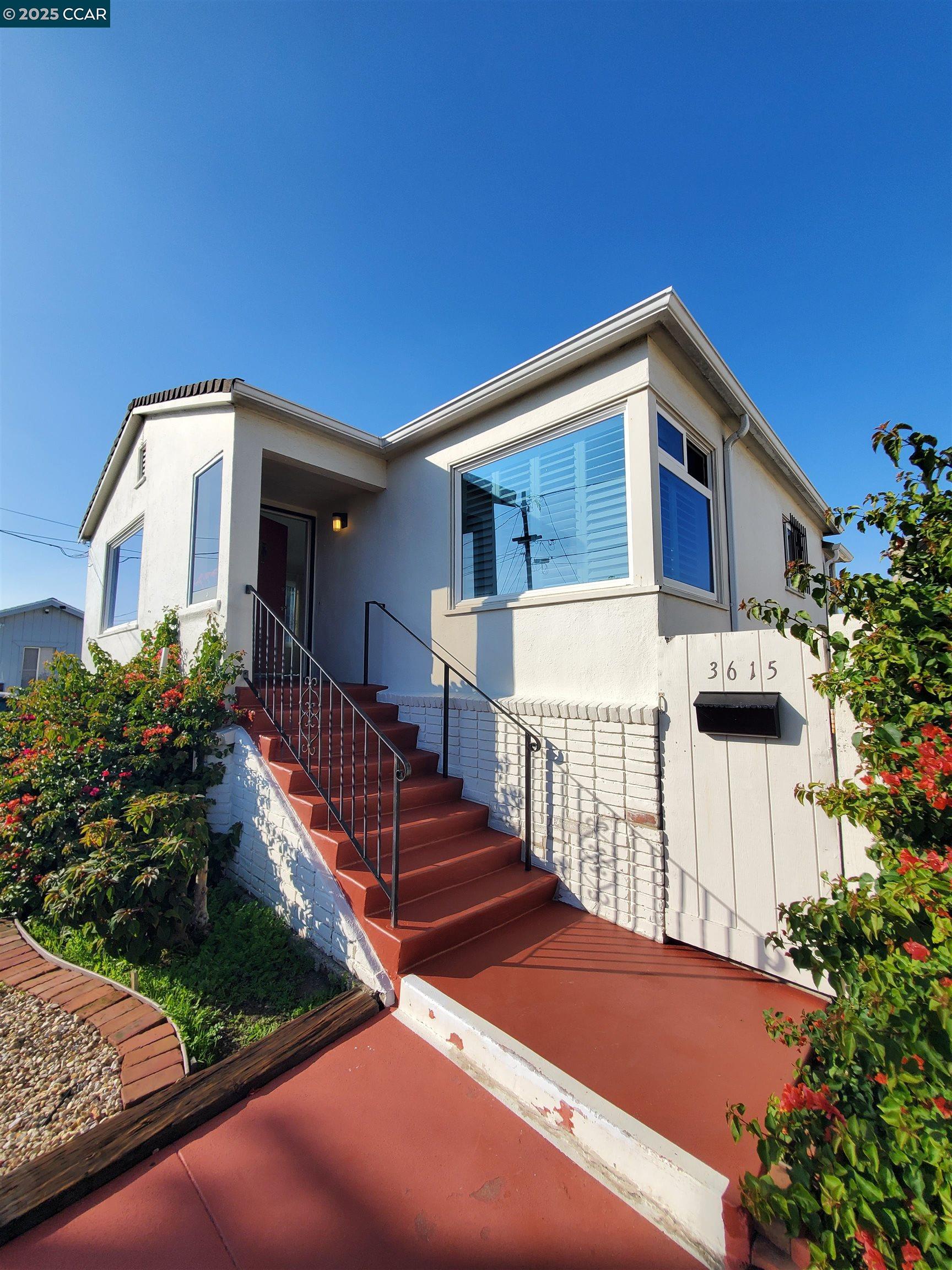 Detail Gallery Image 2 of 24 For 3615 Natalie Ct, Richmond,  CA 94805 - 2 Beds | 1/1 Baths