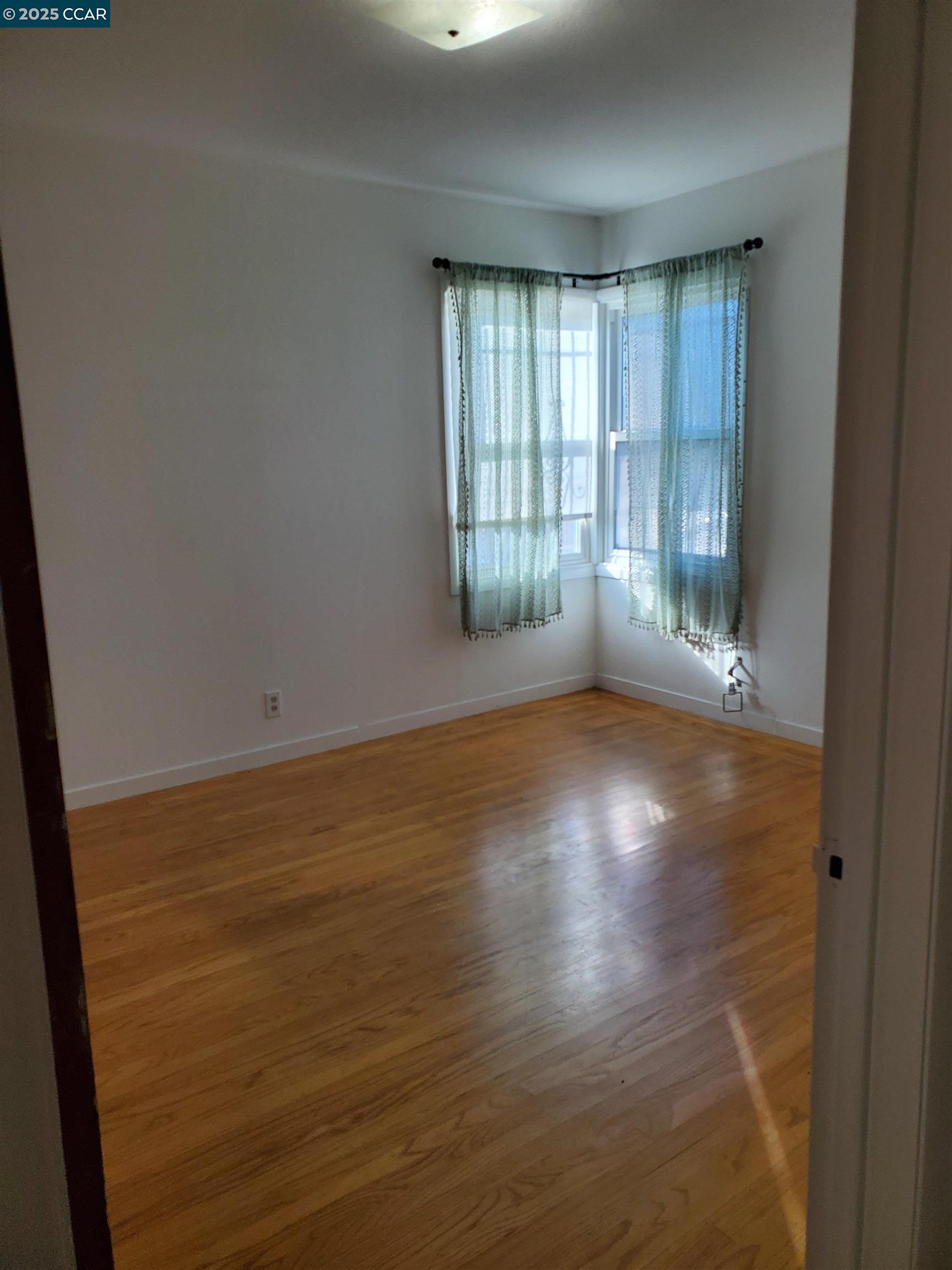 Detail Gallery Image 16 of 24 For 3615 Natalie Ct, Richmond,  CA 94805 - 2 Beds | 1/1 Baths