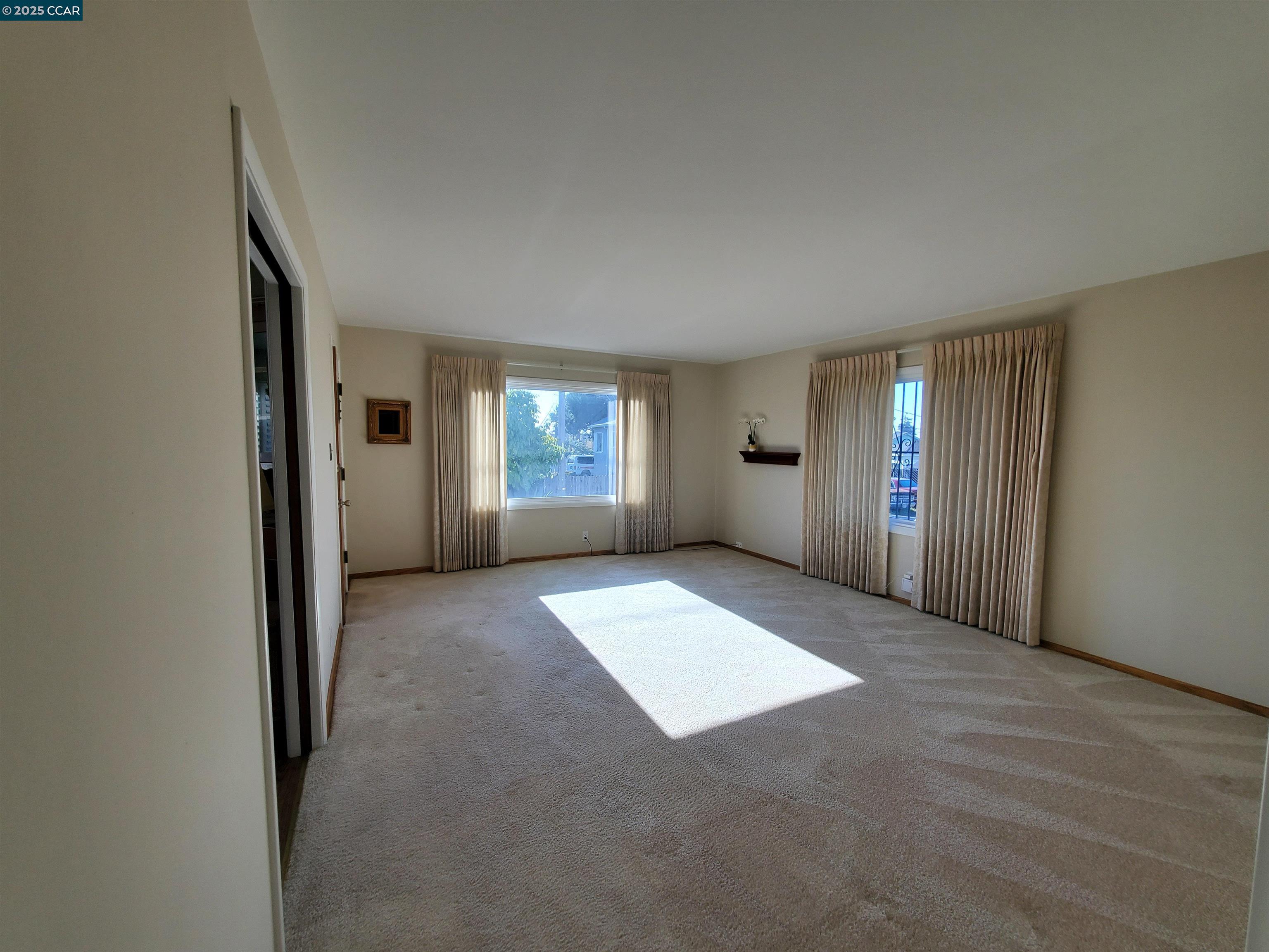 Detail Gallery Image 5 of 24 For 3615 Natalie Ct, Richmond,  CA 94805 - 2 Beds | 1/1 Baths