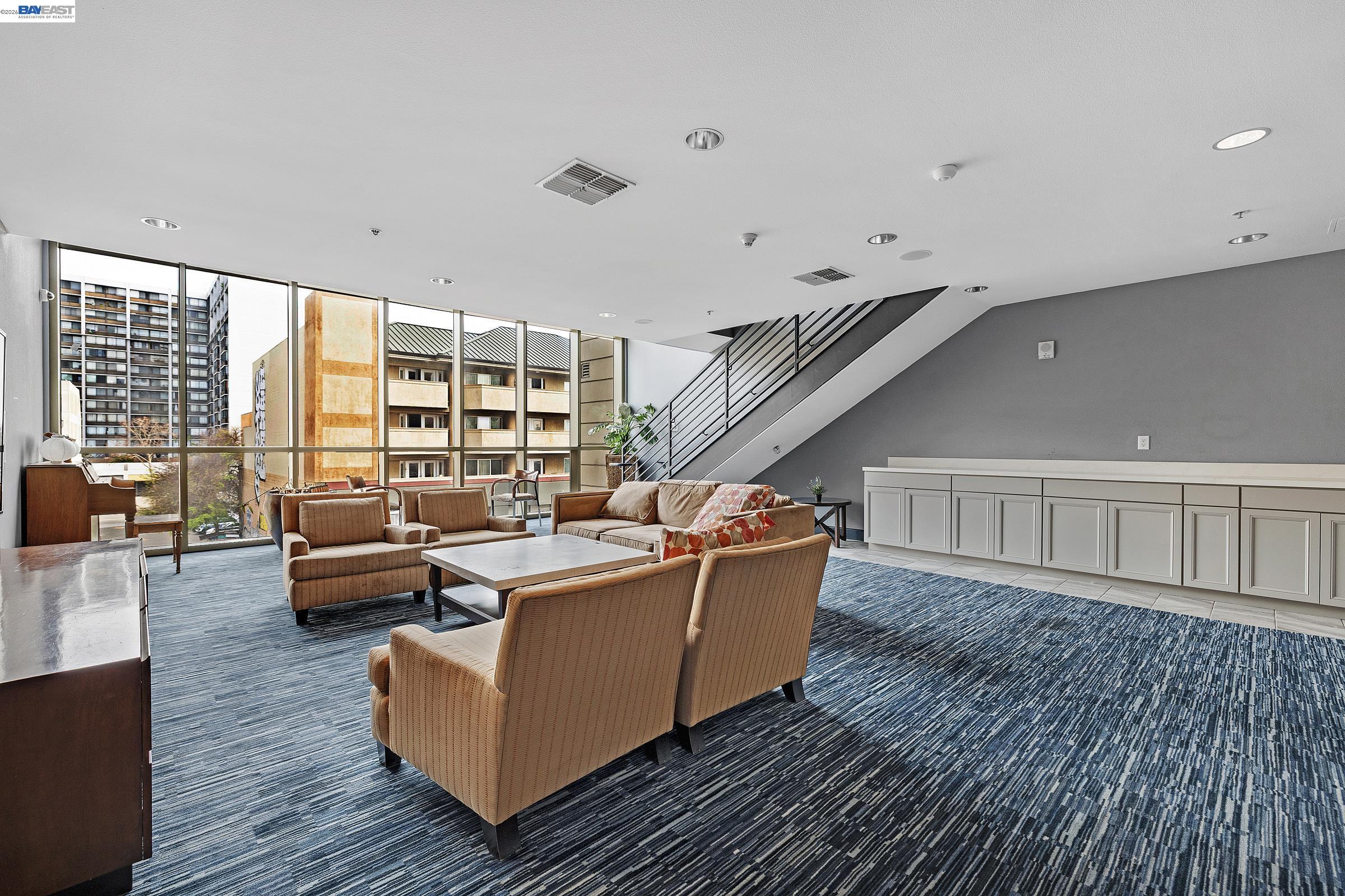 Detail Gallery Image 20 of 30 For 423 7th St #220,  Oakland,  CA 94607 - 1 Beds | 1 Baths