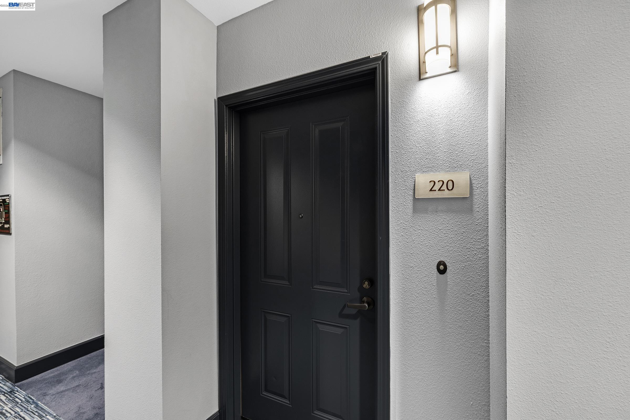 Photo #4: 41125116 Listing: Photo #4