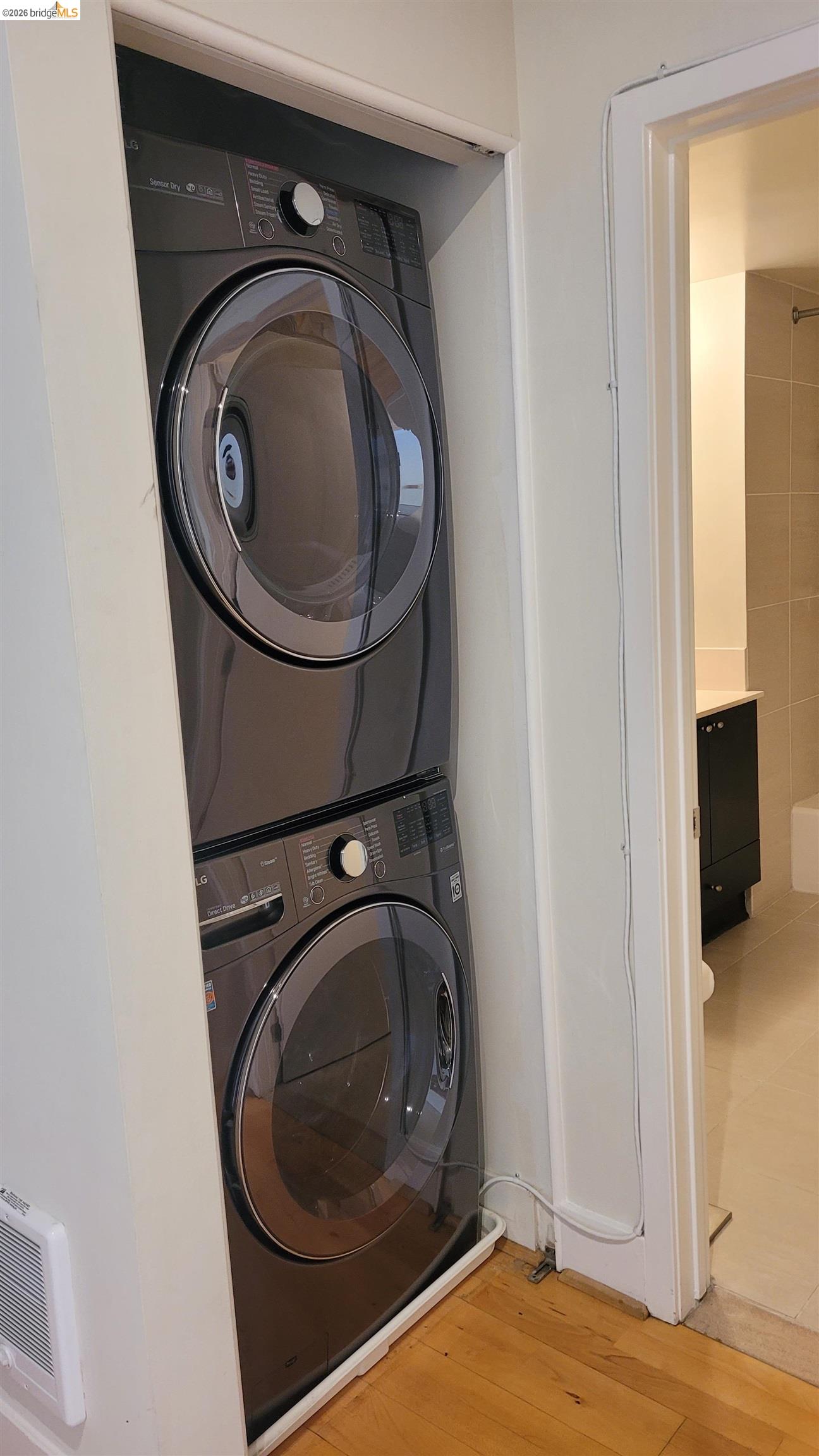 Detail Gallery Image 13 of 35 For 311 Oak St #735,  Oakland,  CA 94607 - 1 Beds | 1 Baths