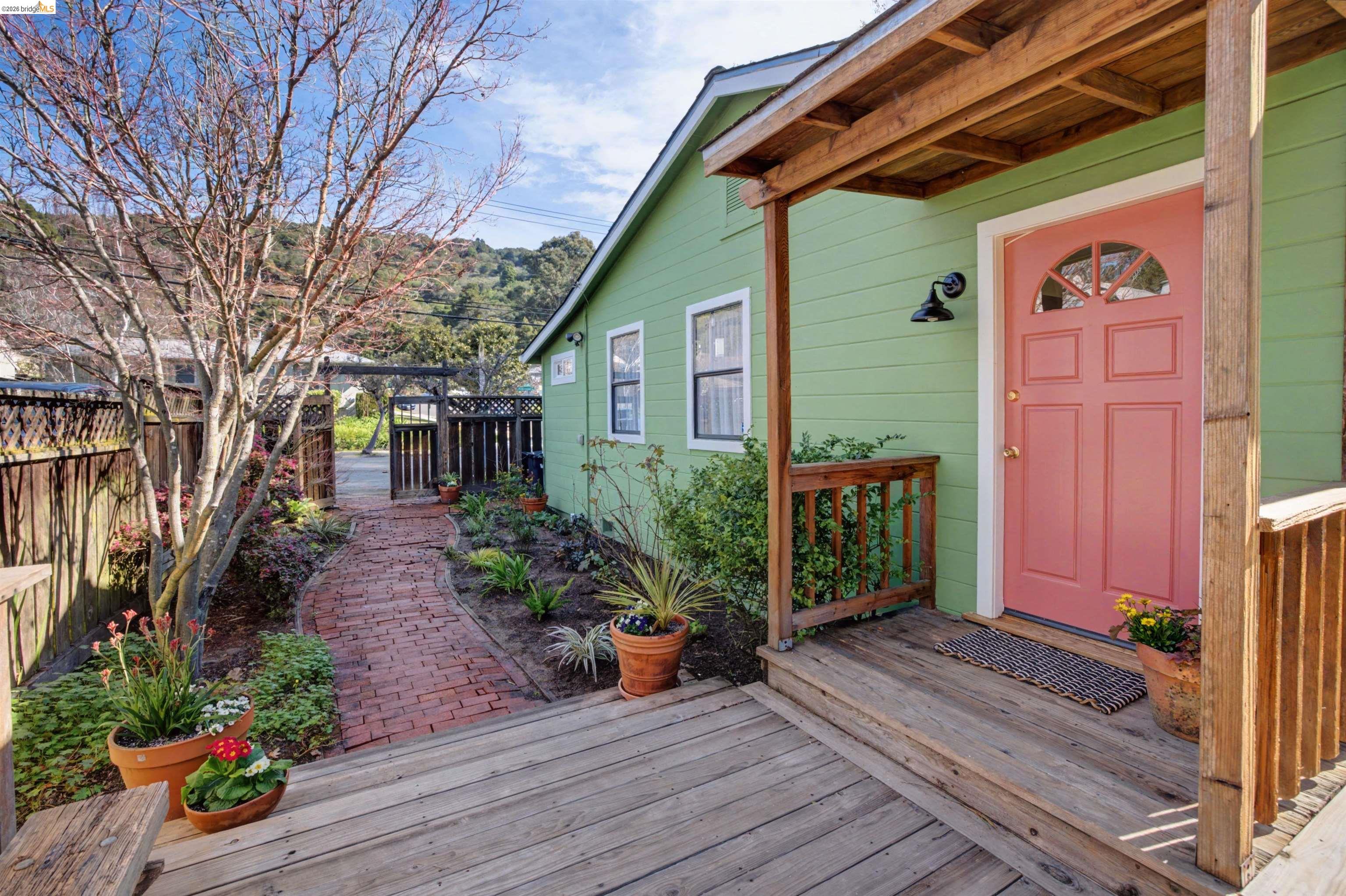 Front Image Thumbnail for EB41125119