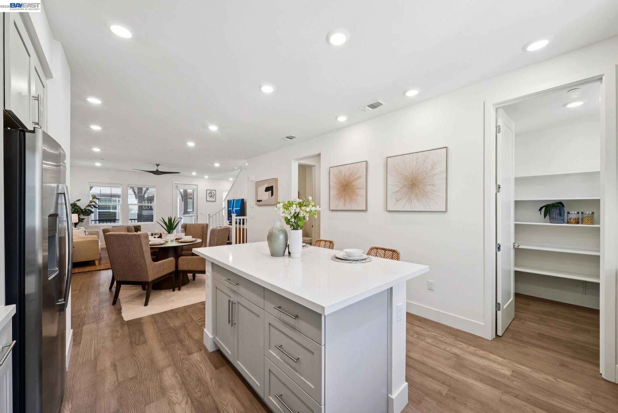 Detail Gallery Image 18 of 55 For 57109 via Vicenza, San Ramon,  CA 94583 - 3 Beds | 3/1 Baths