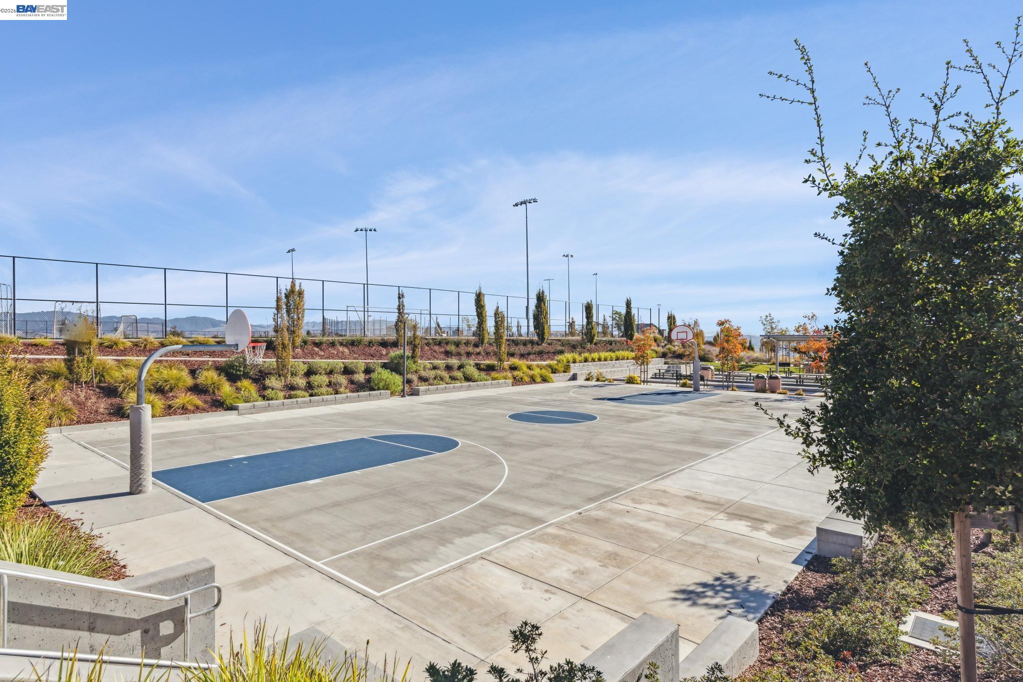 Detail Gallery Image 51 of 55 For 57109 via Vicenza, San Ramon,  CA 94583 - 3 Beds | 3/1 Baths