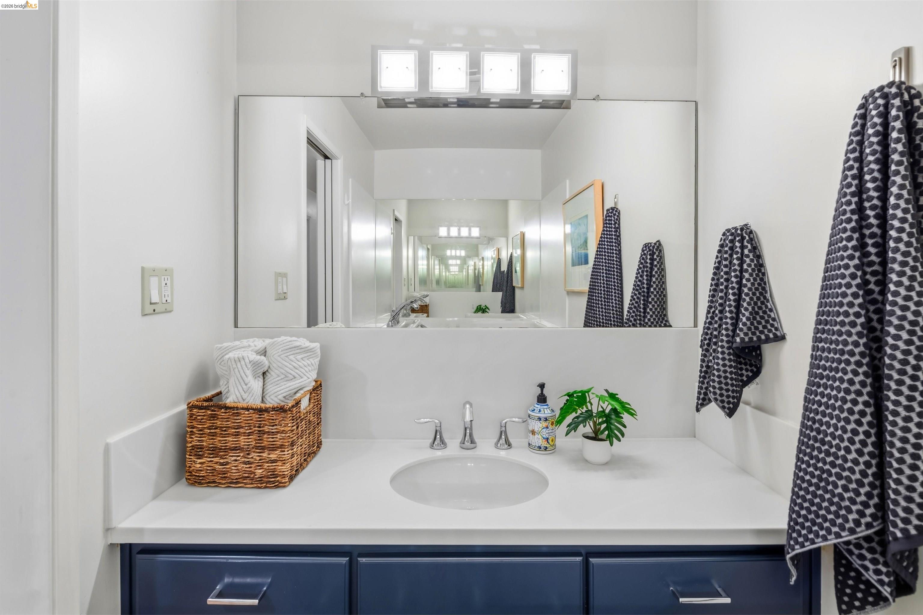 Photo #34: 41125123 Listing: Photo #34