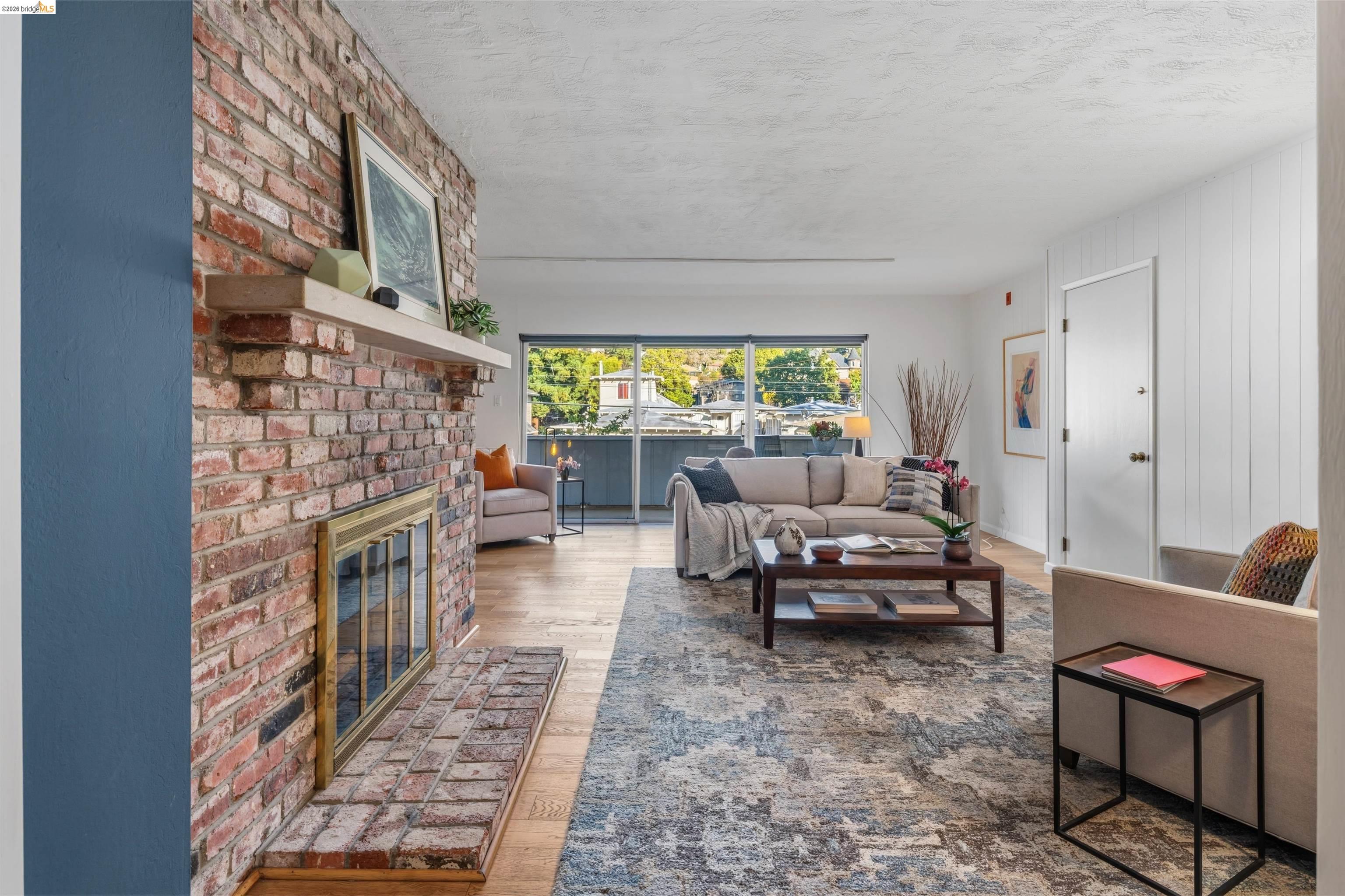 Photo #5: 41125123 Listing: Photo #5