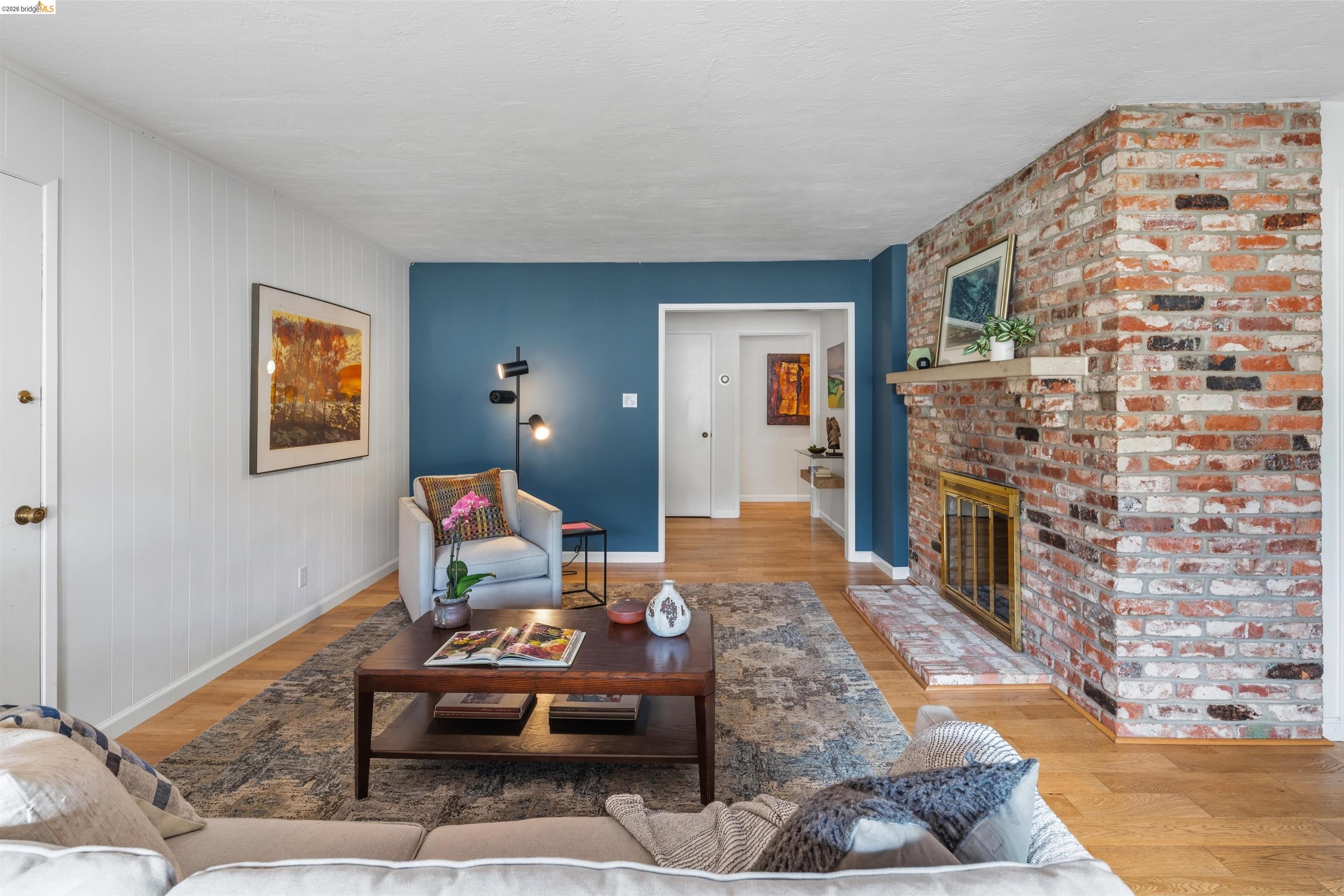 Photo #9: 41125123 Listing: Photo #9