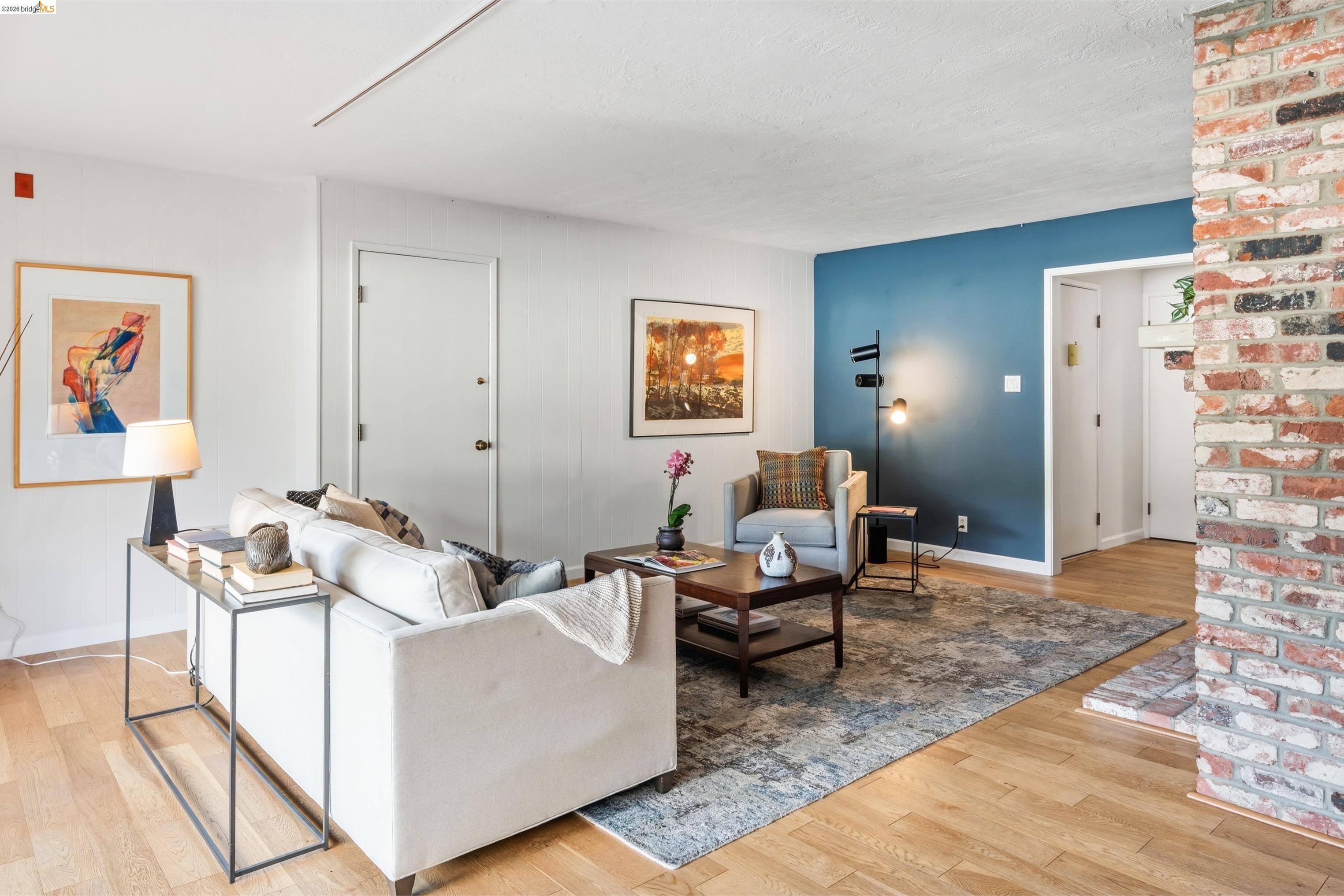 Photo #10: 41125123 Listing: Photo #10