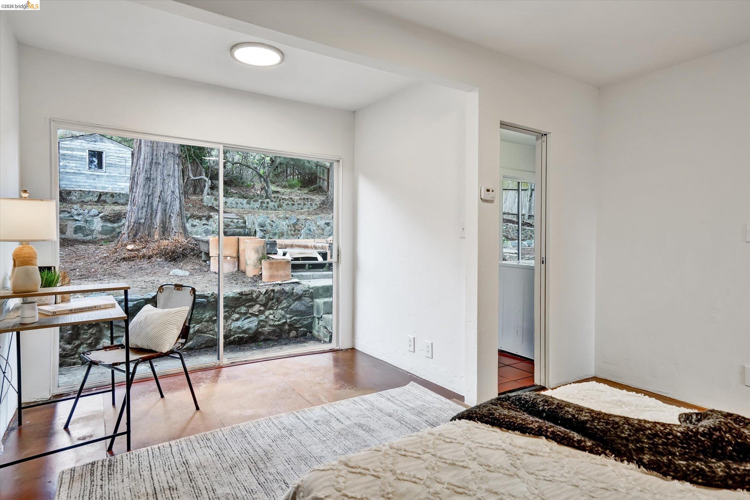 Detail Gallery Image 15 of 33 For 7603 Terrace Dr, El Cerrito,  CA 94530 - 1 Beds | 1 Baths