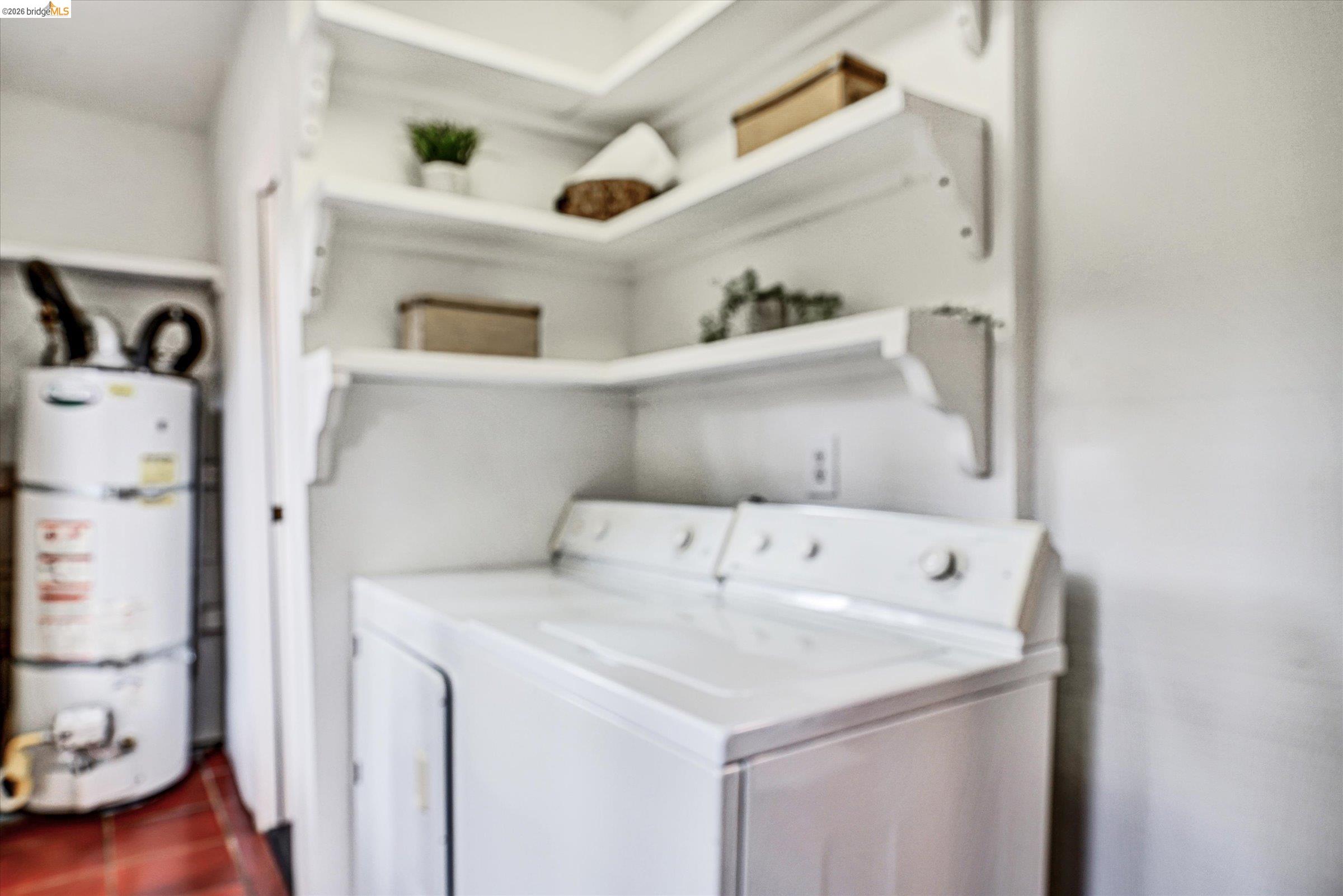 Detail Gallery Image 16 of 27 For 7603 Terrace Dr, El Cerrito,  CA 94530 - 1 Beds | 1 Baths