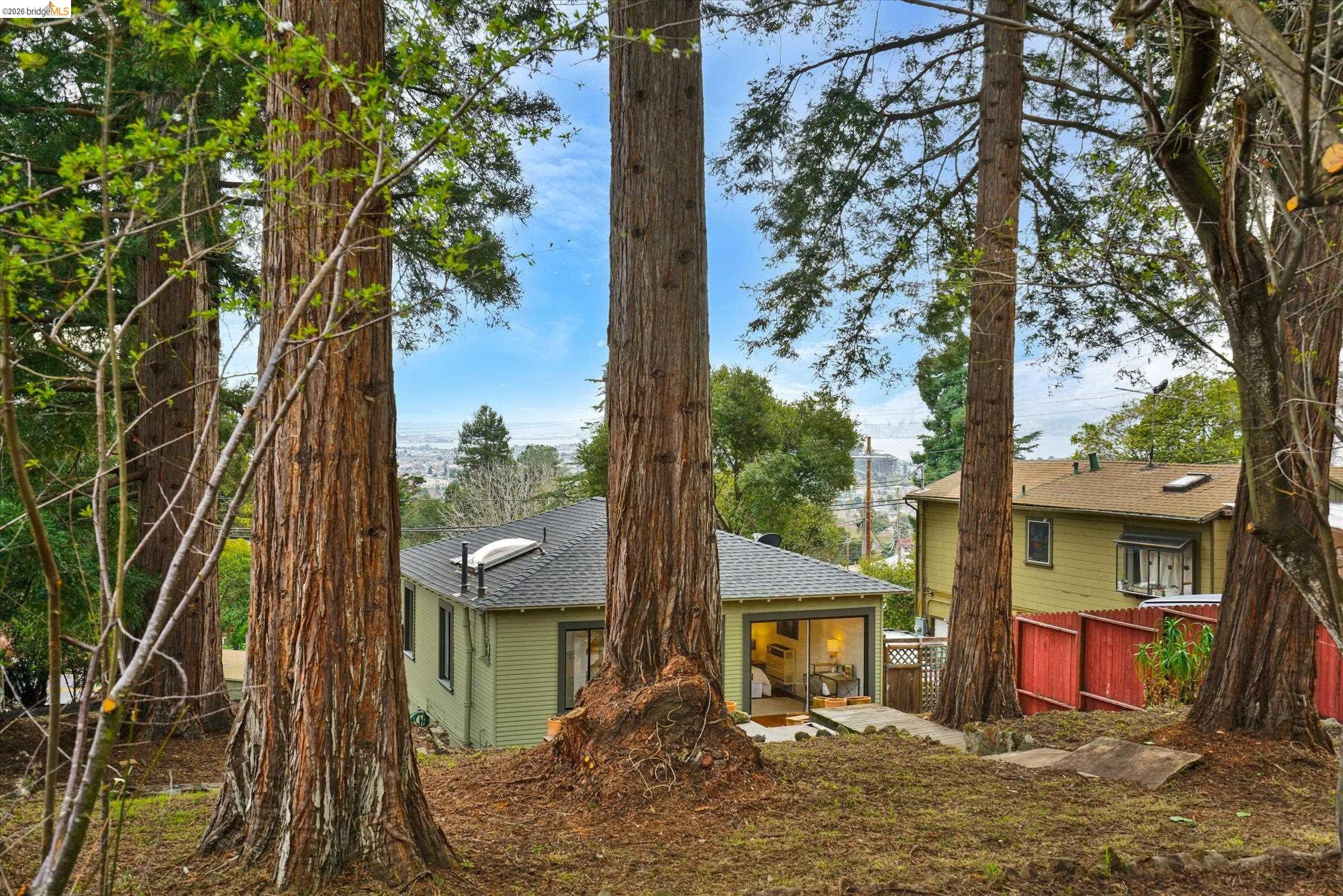 Detail Gallery Image 18 of 27 For 7603 Terrace Dr, El Cerrito,  CA 94530 - 1 Beds | 1 Baths