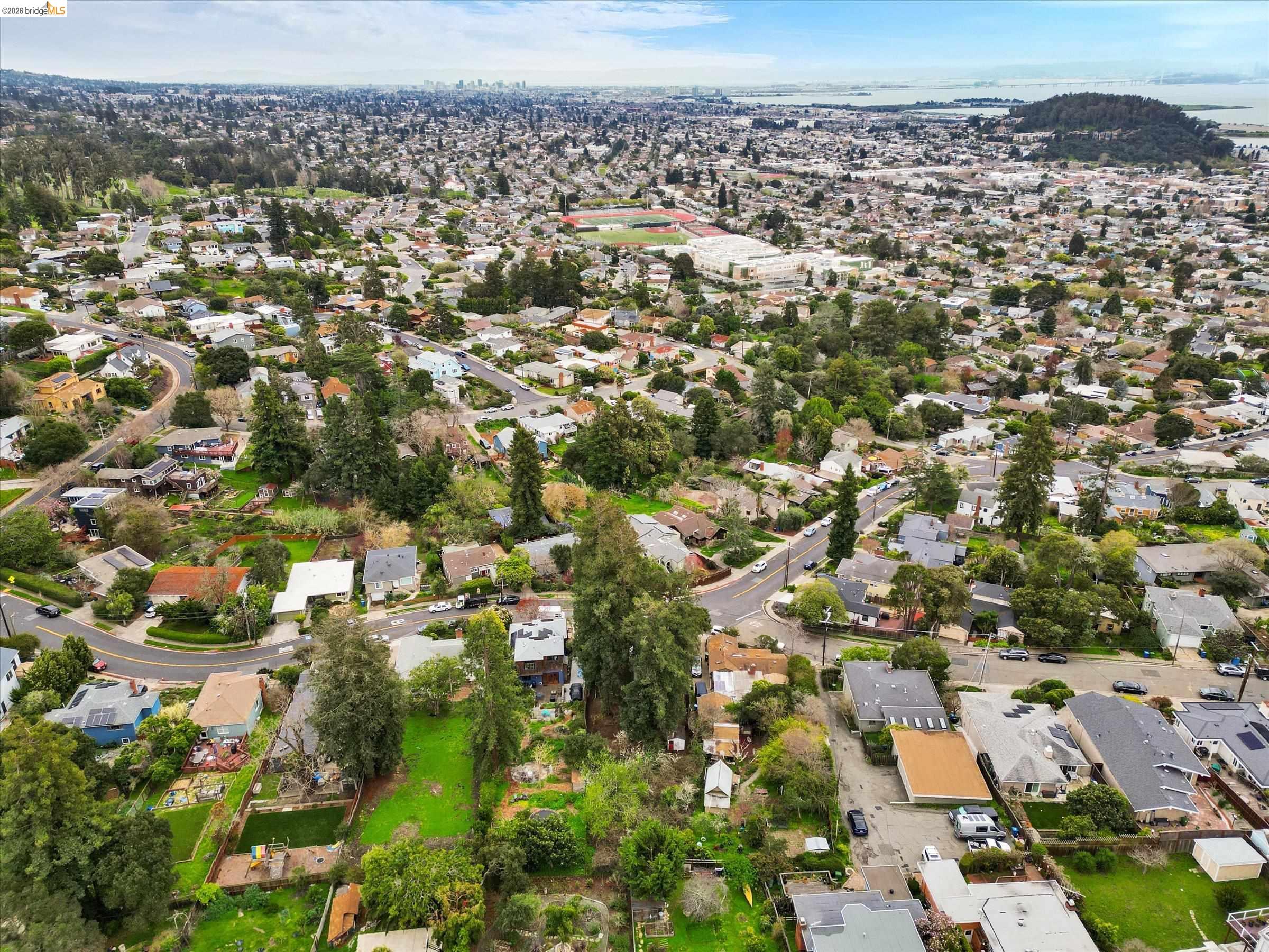 Detail Gallery Image 32 of 33 For 7603 Terrace Dr, El Cerrito,  CA 94530 - 1 Beds | 1 Baths