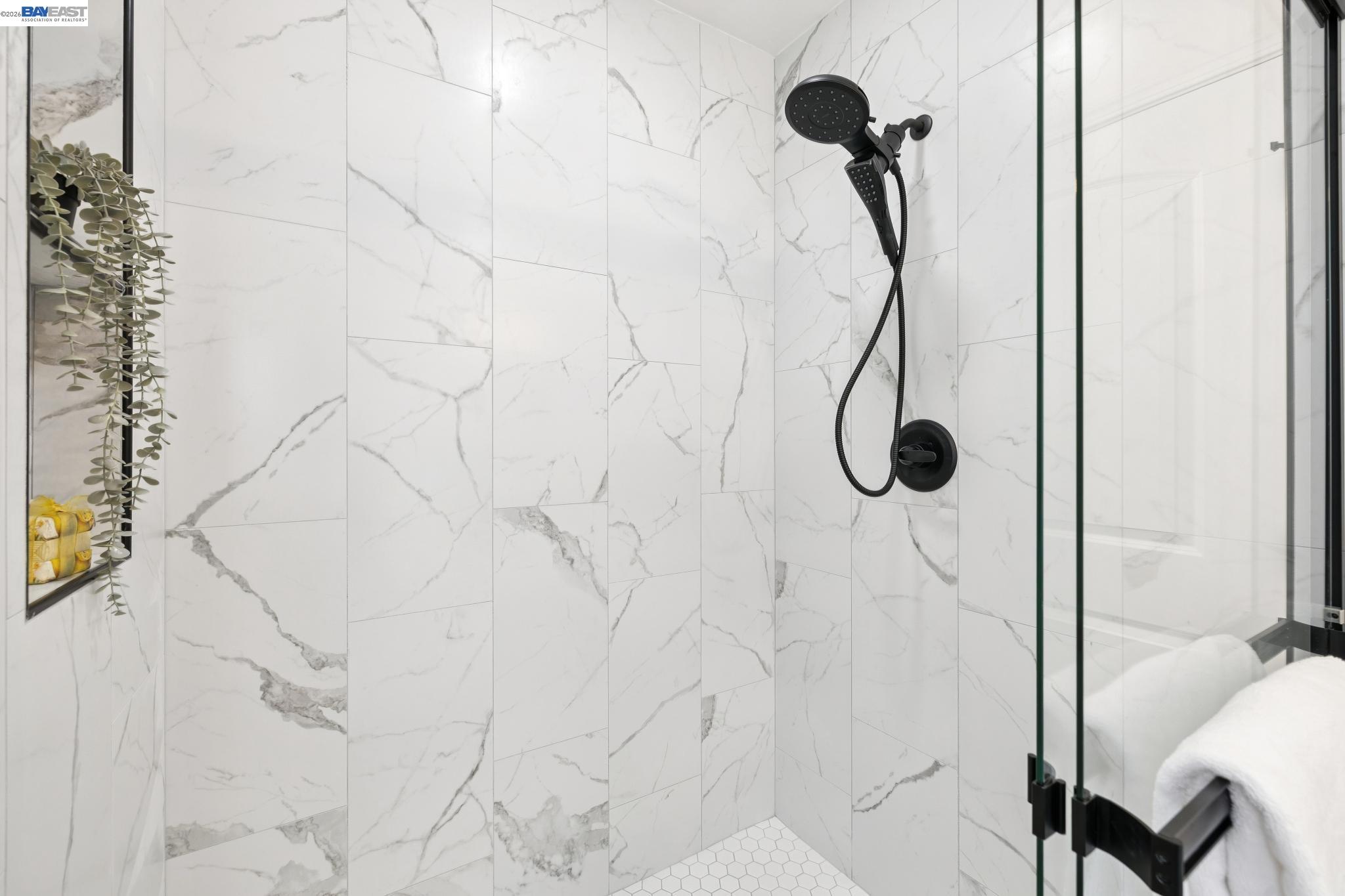 Detail Gallery Image 18 of 34 For 917 Channing Way, Berkeley,  CA 94710 - – Beds | – Baths