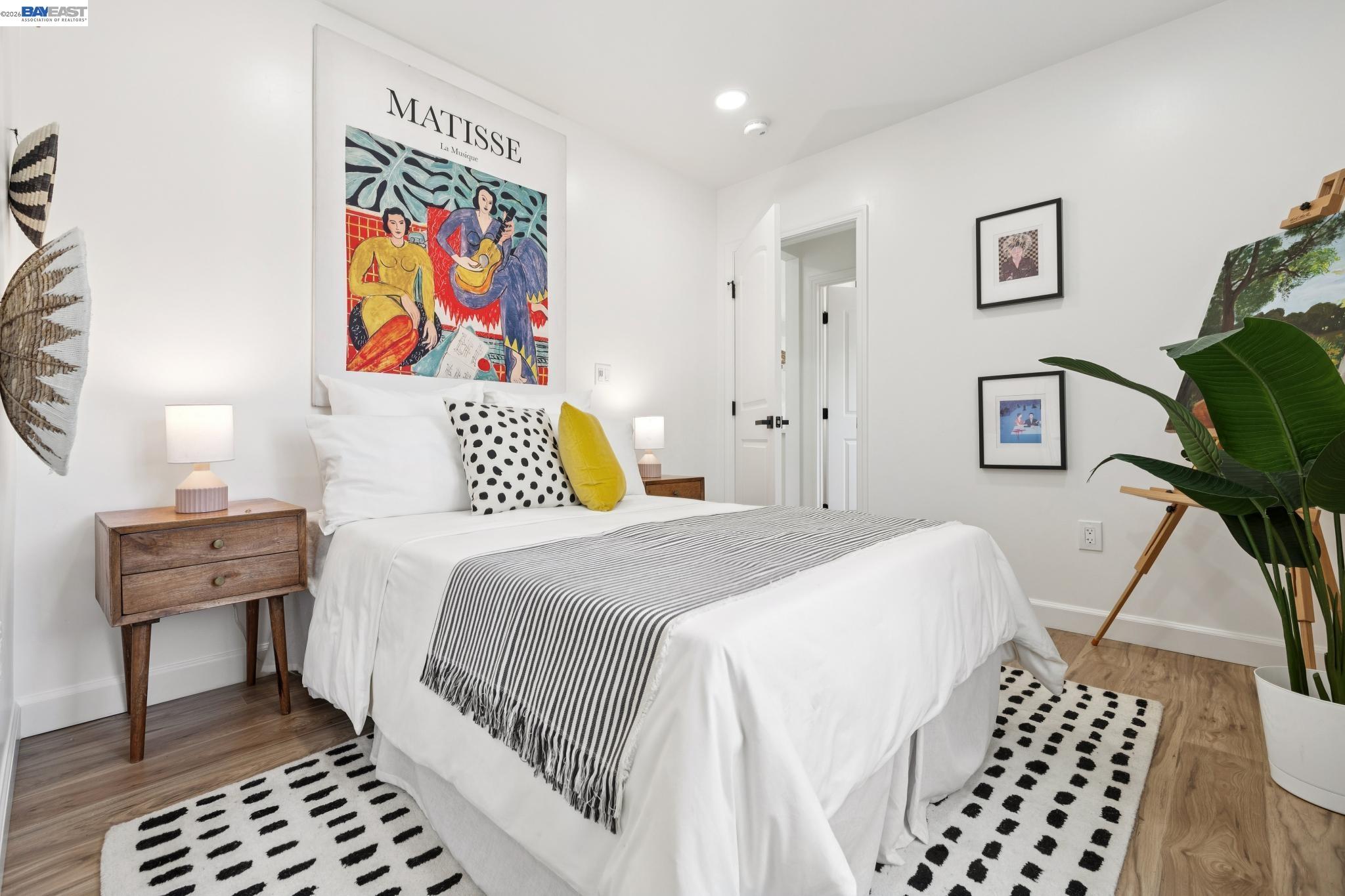 Detail Gallery Image 19 of 34 For 917 Channing Way, Berkeley,  CA 94710 - – Beds | – Baths