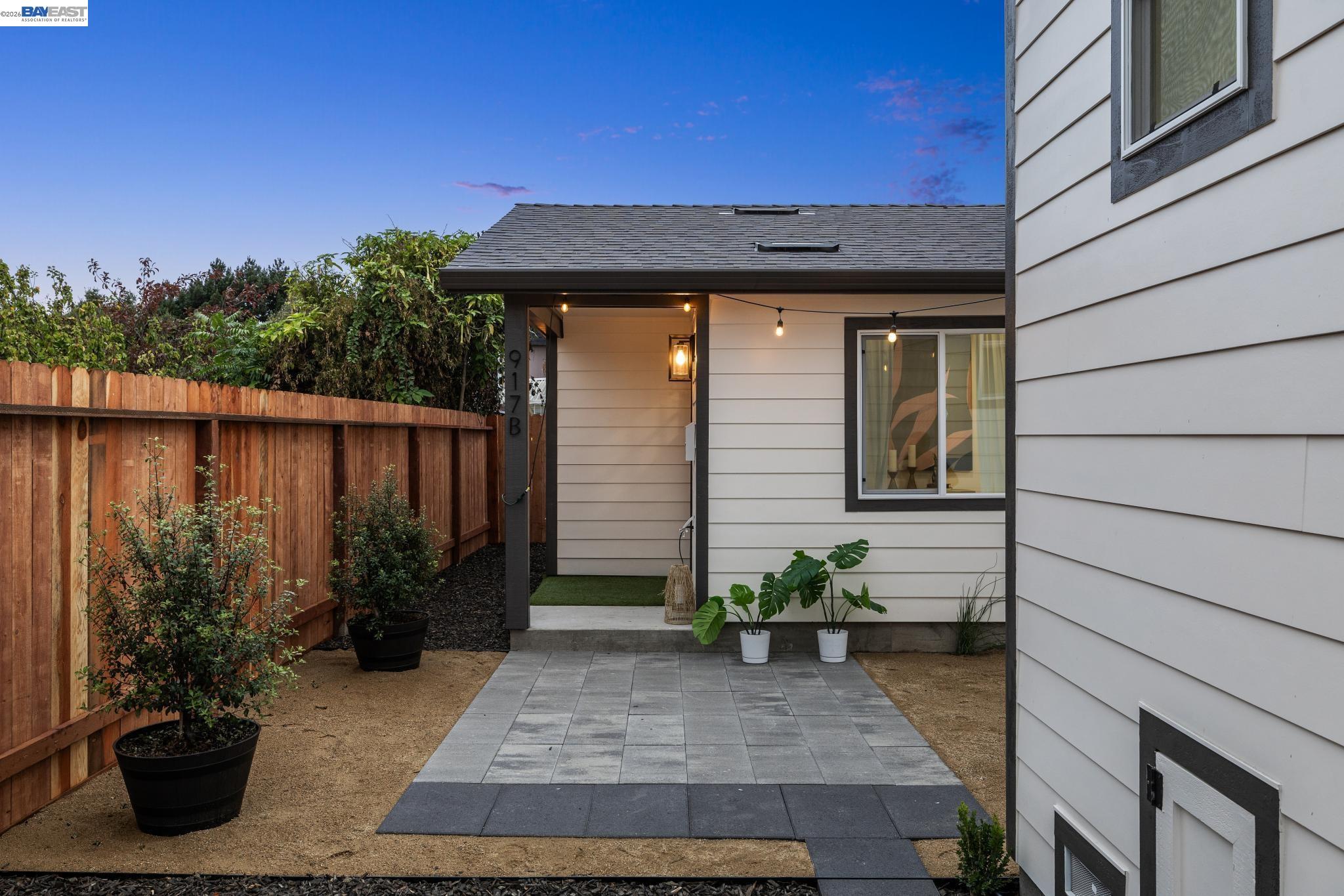 Detail Gallery Image 21 of 34 For 917 Channing Way, Berkeley,  CA 94710 - – Beds | – Baths