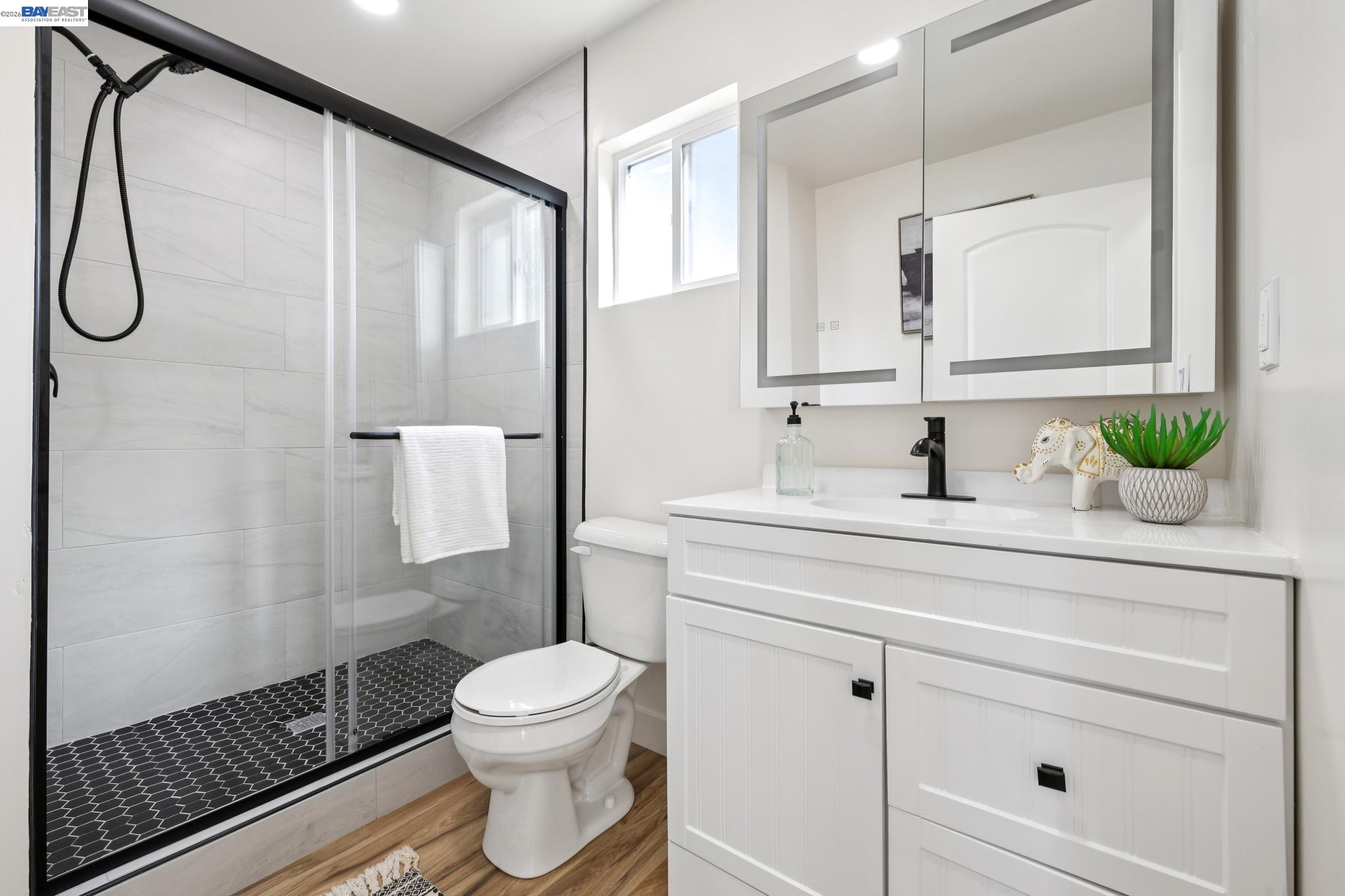 Detail Gallery Image 30 of 34 For 917 Channing Way, Berkeley,  CA 94710 - – Beds | – Baths