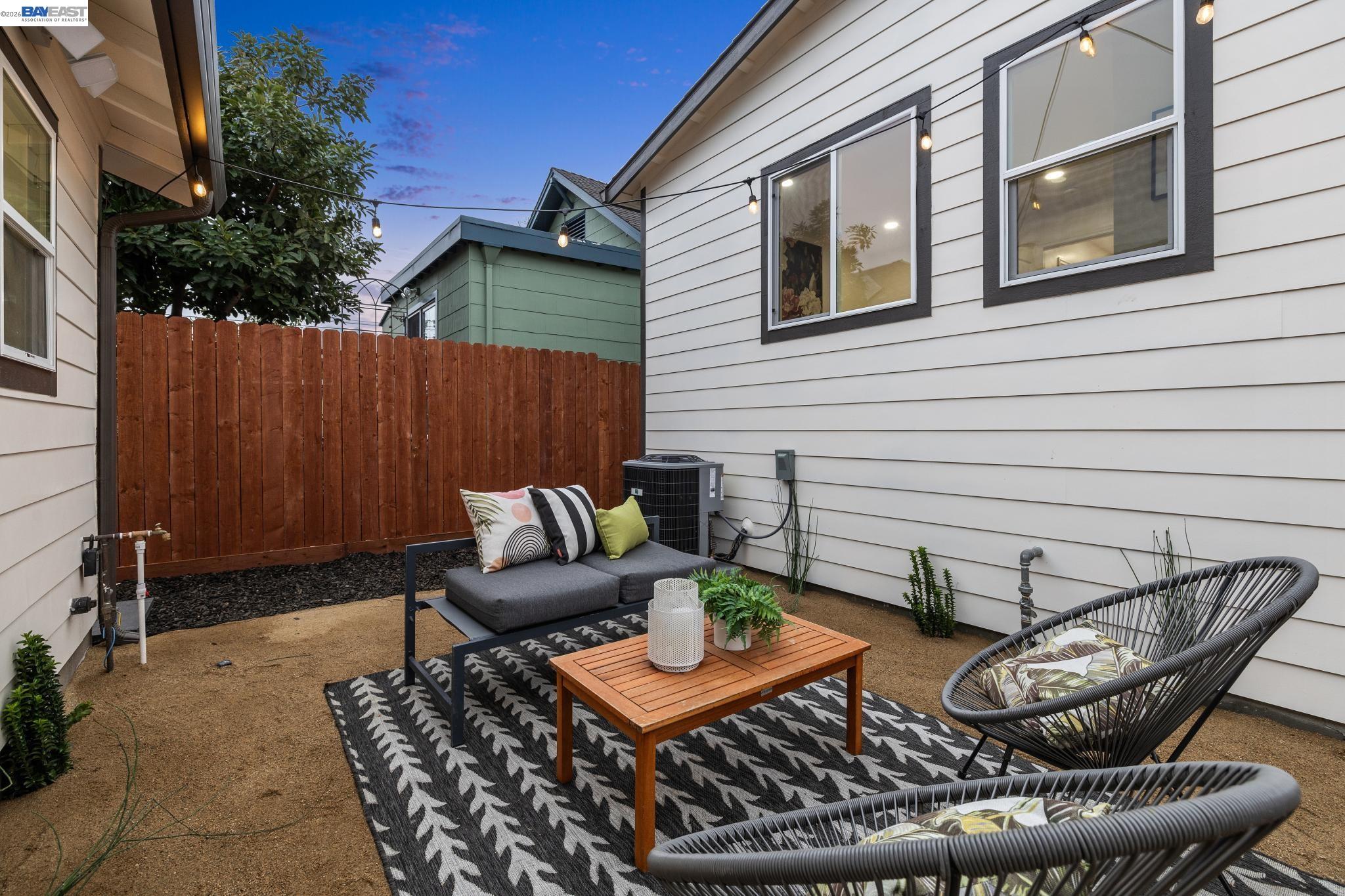 Detail Gallery Image 32 of 34 For 917 Channing Way, Berkeley,  CA 94710 - – Beds | – Baths