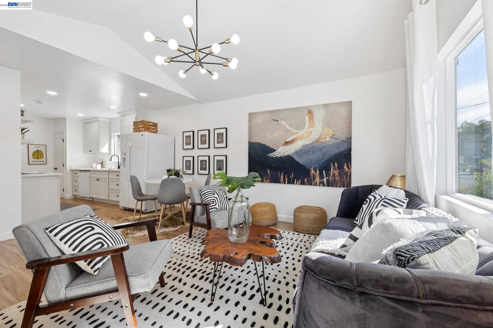 Detail Gallery Image 7 of 34 For 917 Channing Way, Berkeley,  CA 94710 - – Beds | – Baths