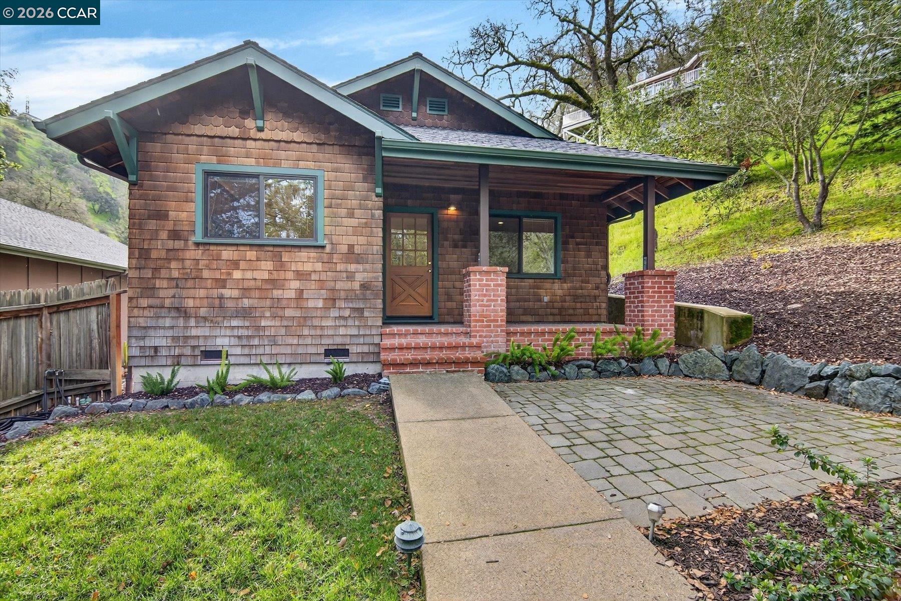 Detail Gallery Image 2 of 23 For 261 Castle Hill Ranch Rd a,  Walnut Creek,  CA 94595 - 2 Beds | 1 Baths